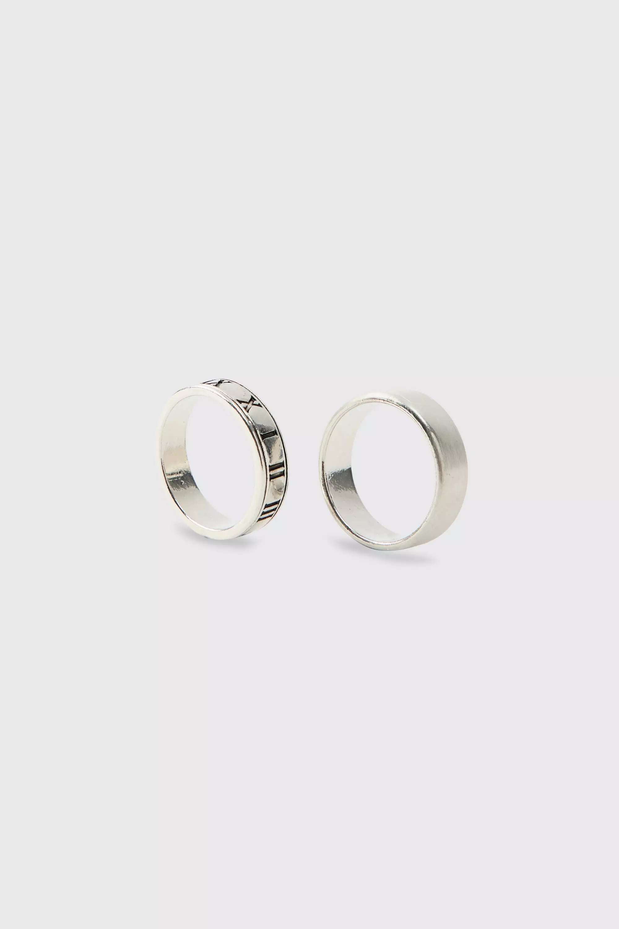 Silver 2 Pack Roman Lettering Rings alternative image