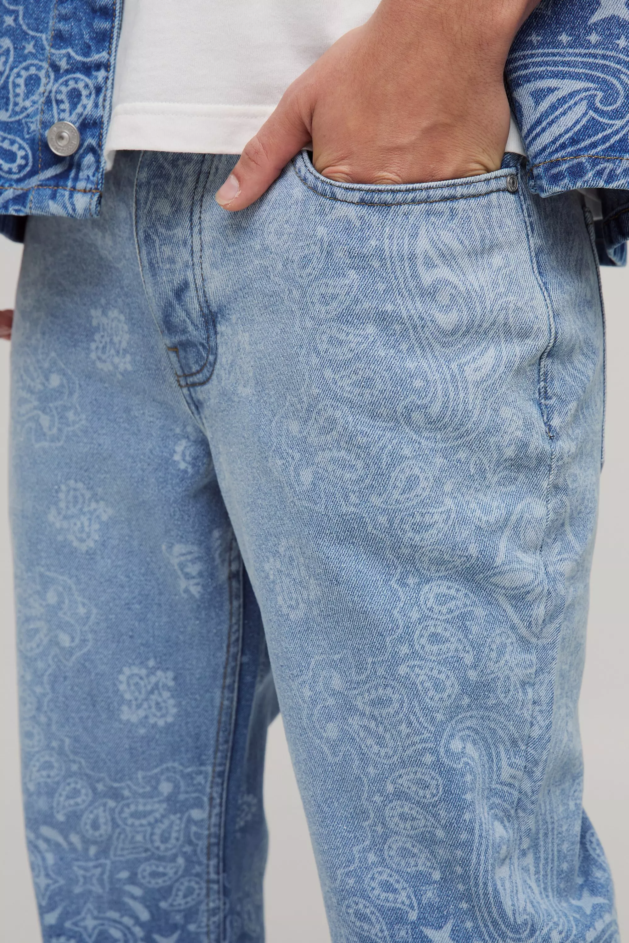 Jean flare à imprimé bandana, Light blue autre image
