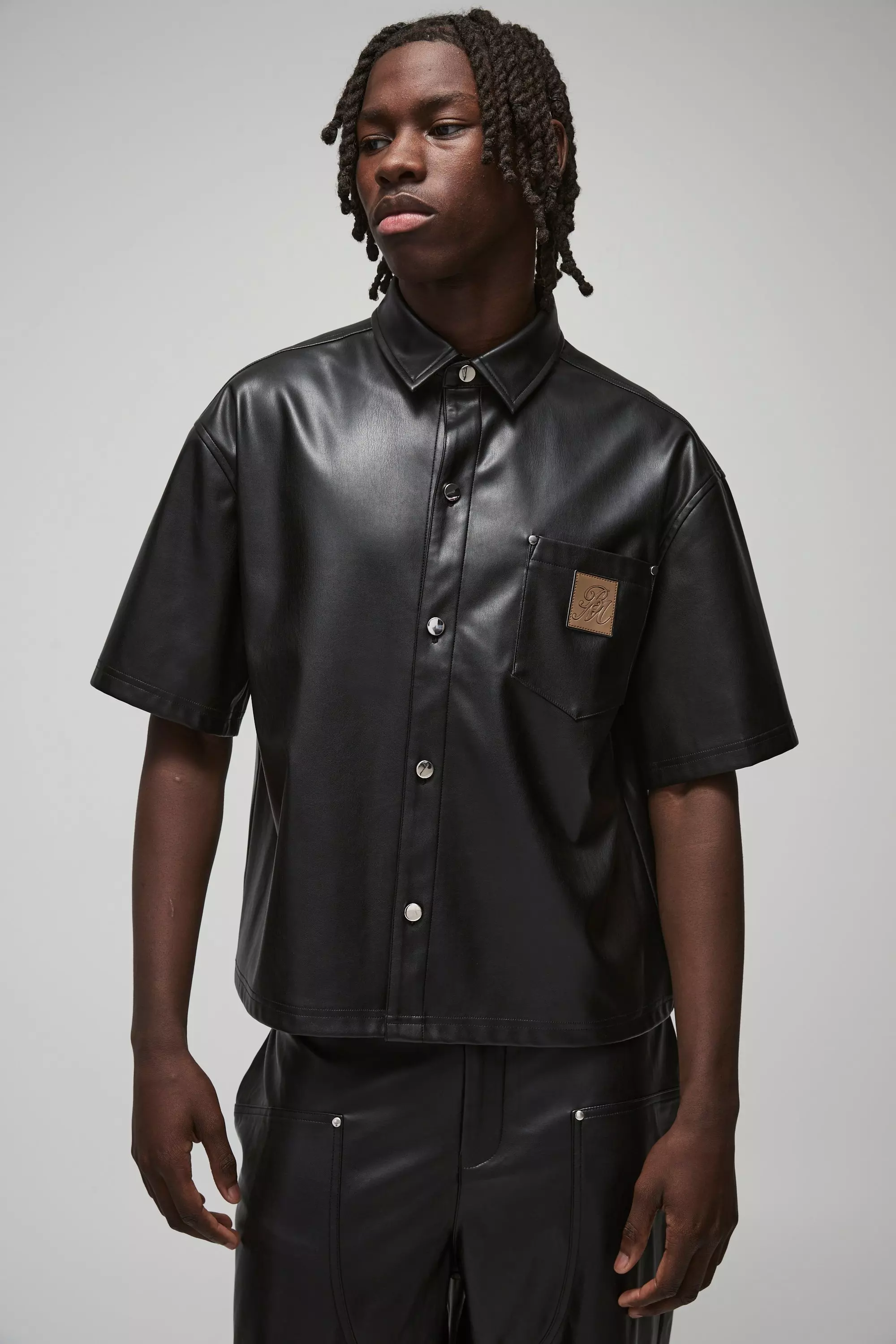 Black Oversized PU Overhemd Met Zak Detail alternatieve afbeelding