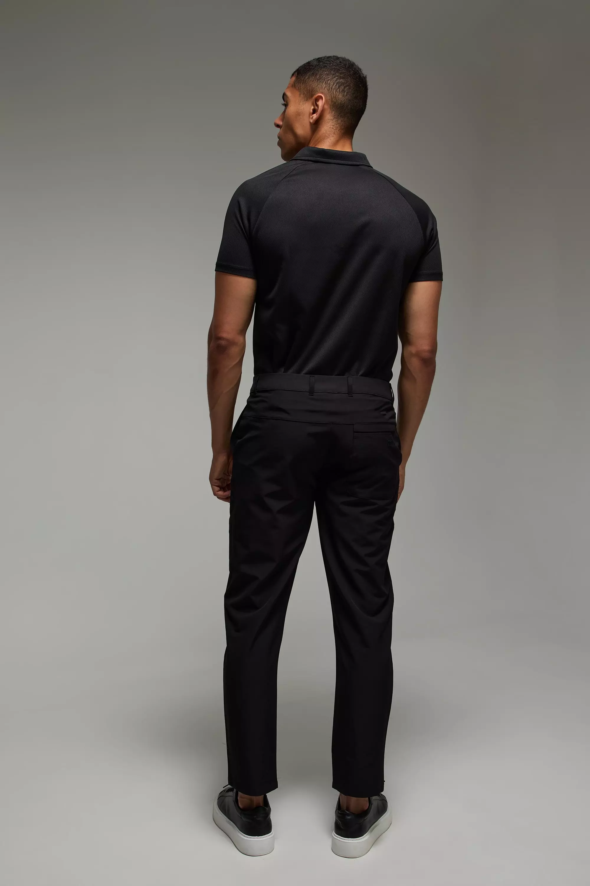 Black Man Sport Golf Stretch Woven Tapered Sweatpants alternative image