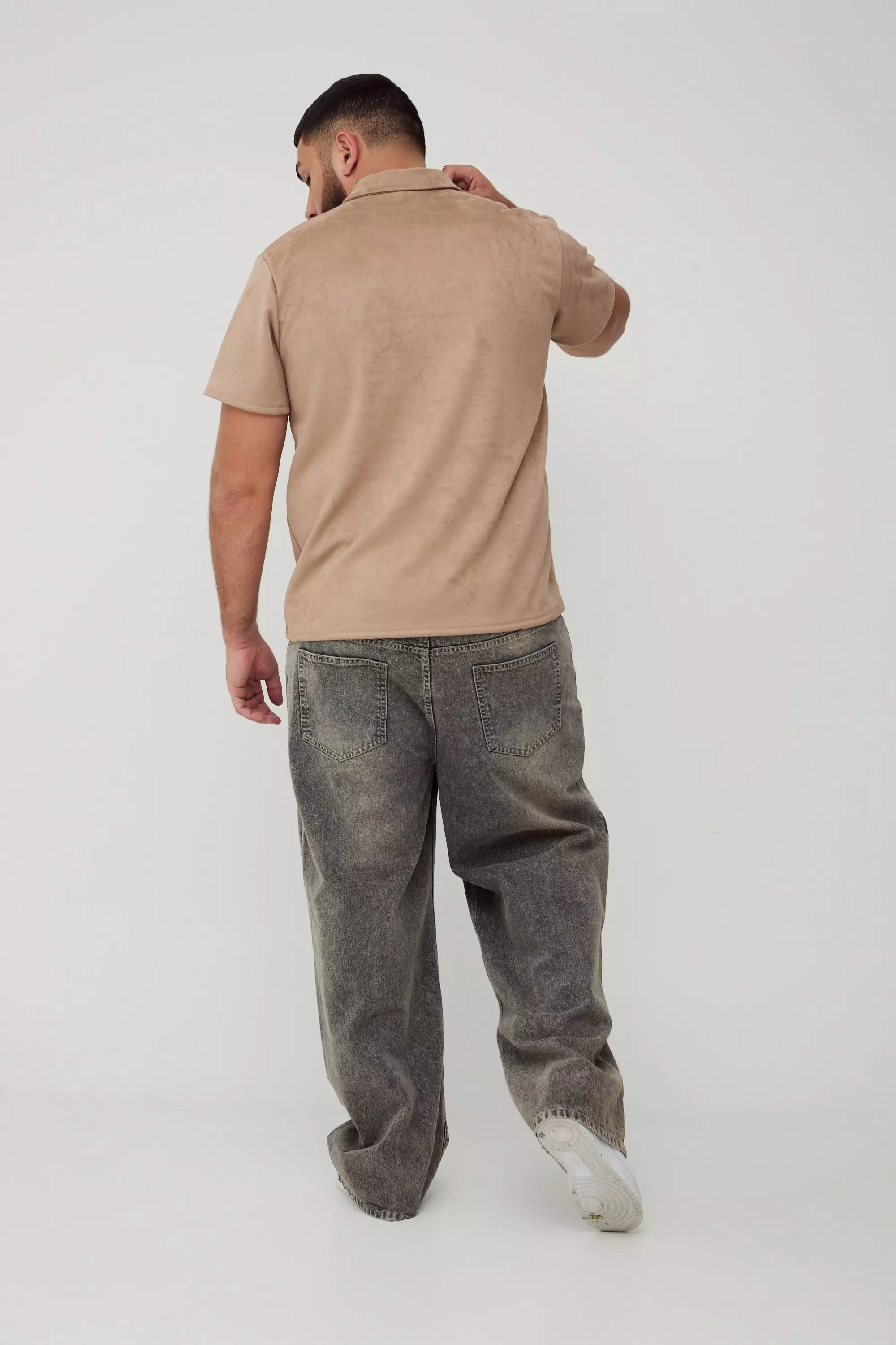 Plus Slim-Fit Wildleder Poloshirt, Taupe alternatives Bild