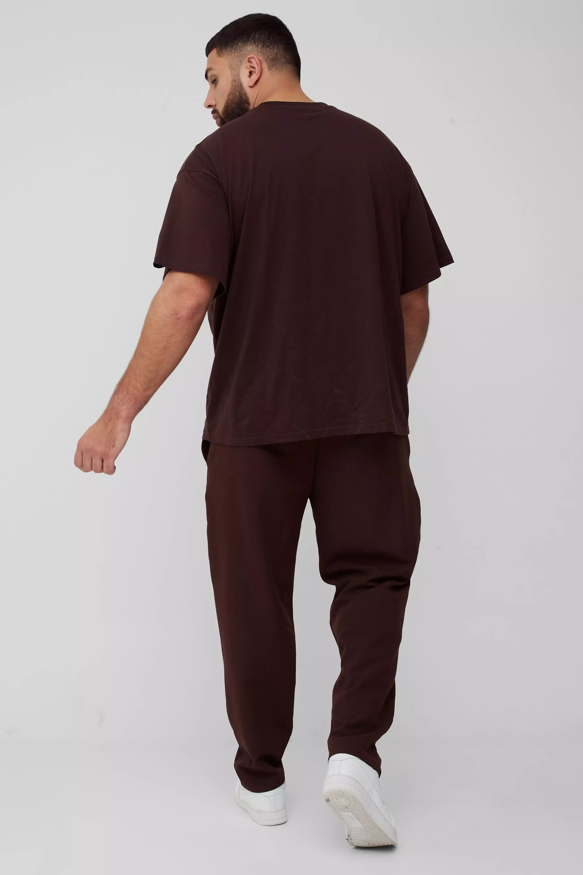 Chocolate Plus Stretch Woven Tapered Pants alternative image