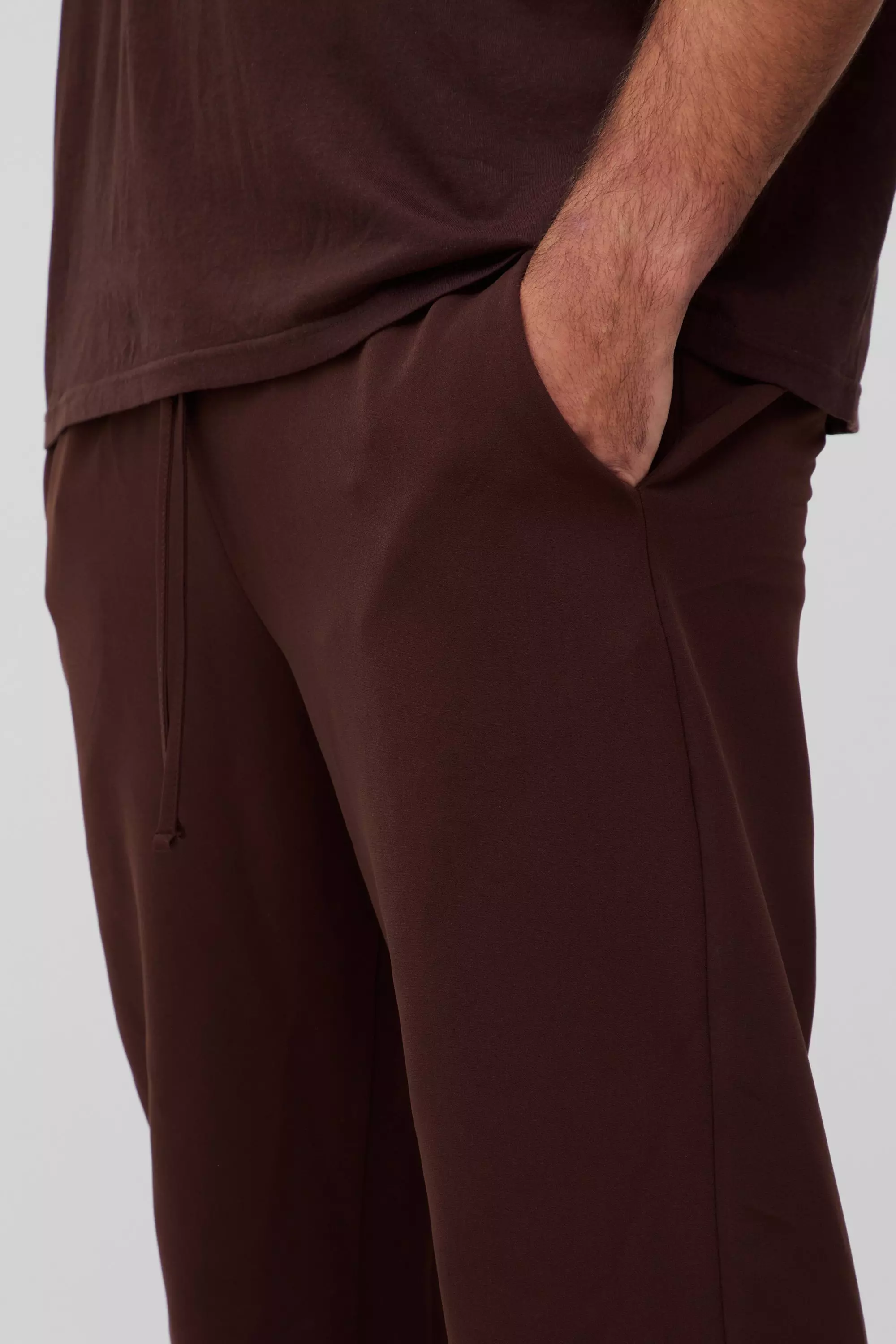 Chocolate Plus Stretch Woven Tapered Pants alternative image