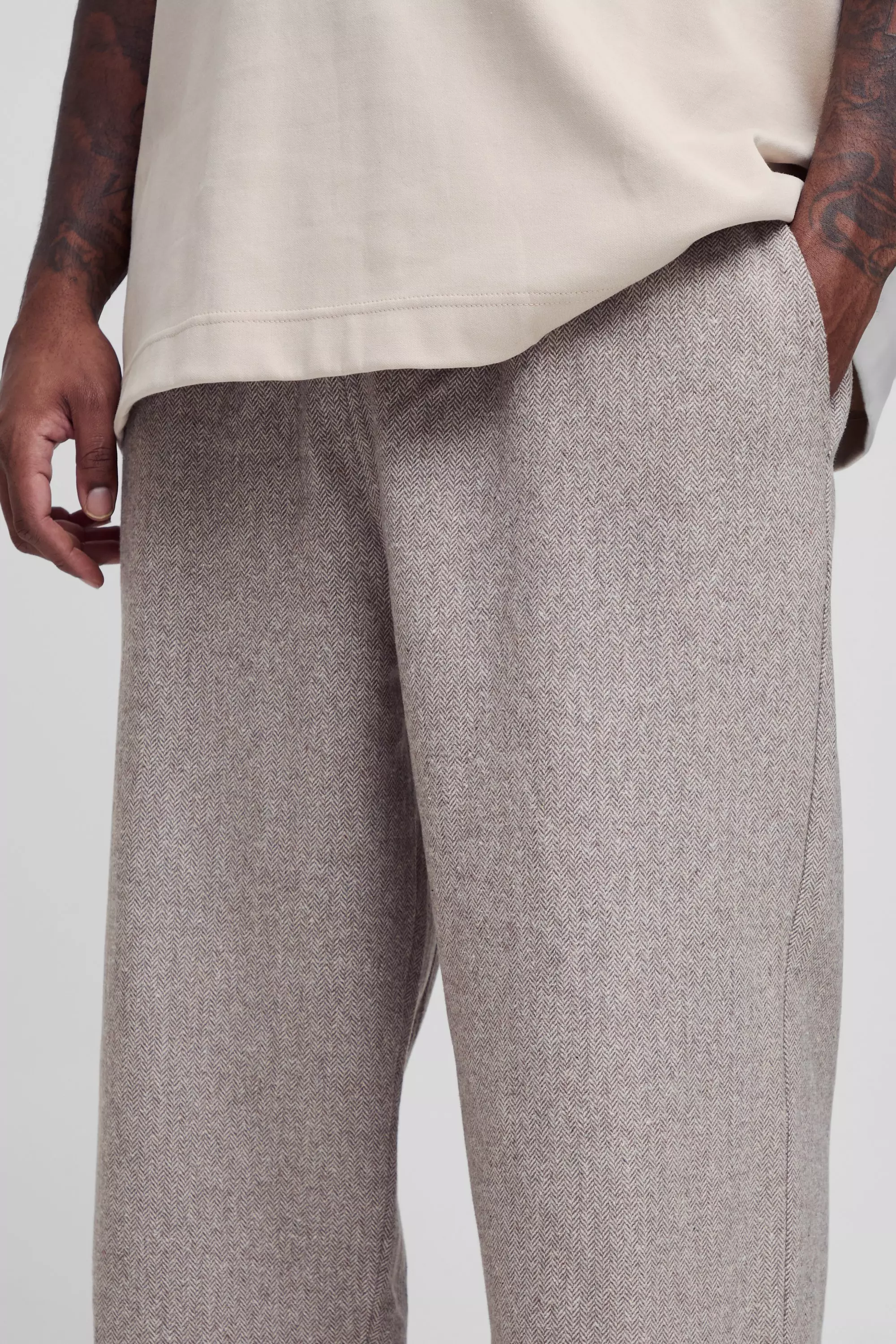 Plus lockere Hose mit Fischgräten-Print, Stone alternatives Bild