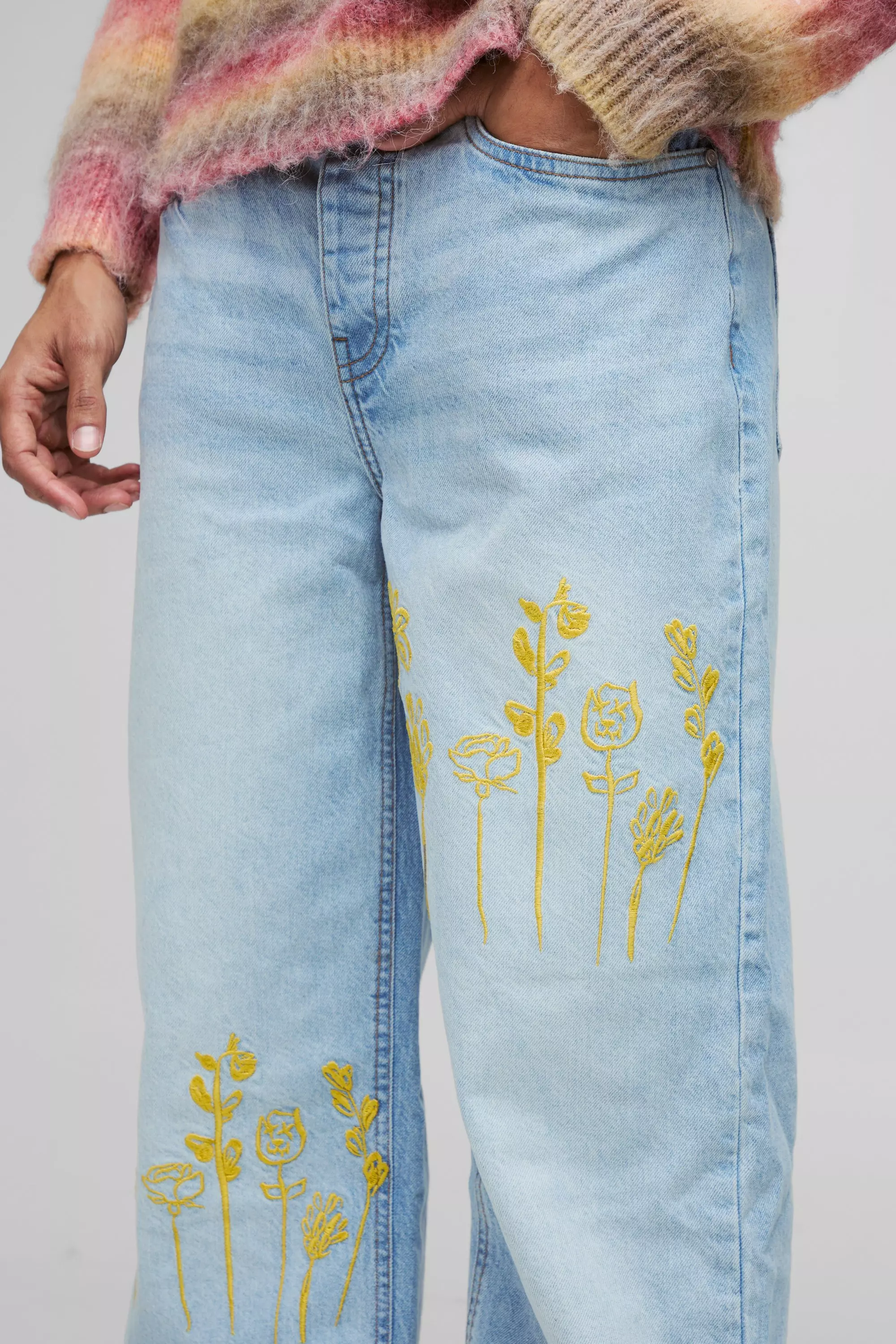 Jeans Rilassati In Denim Rigido Con Ricami, Light blue immagine alternativa
