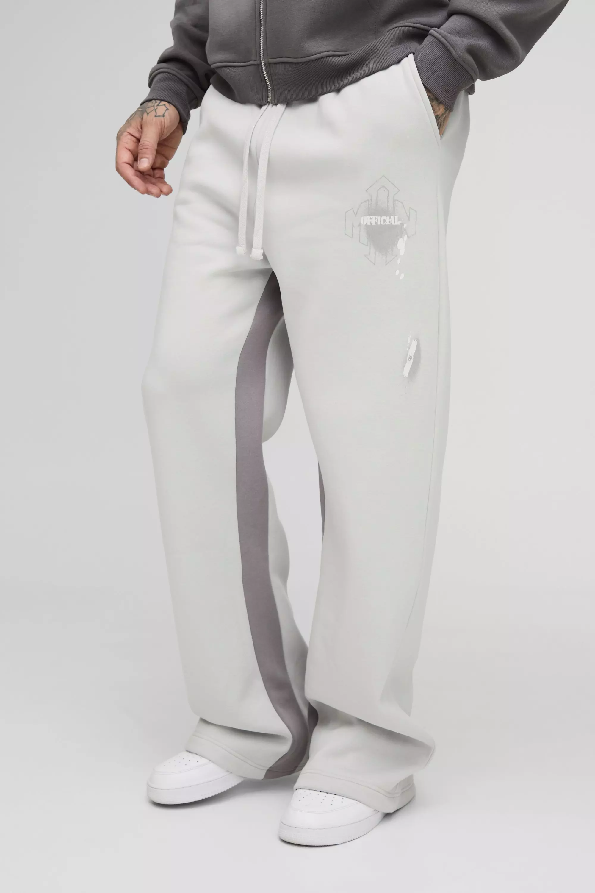 Grey Tall Relaxed Man Paint Splatter Flare Joggers alternative image