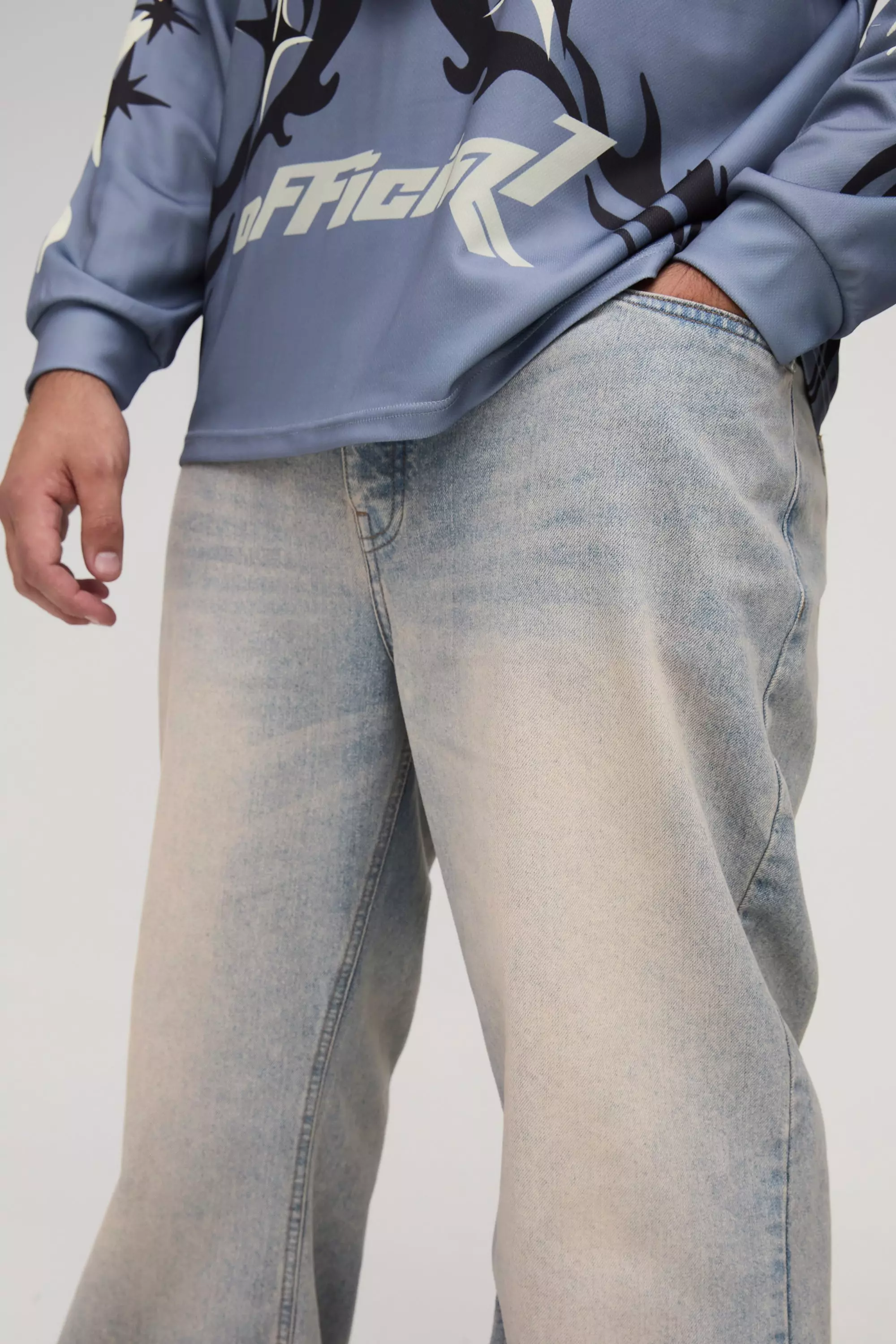 Plus Stonewash Rigid Flared Jeans alternative image