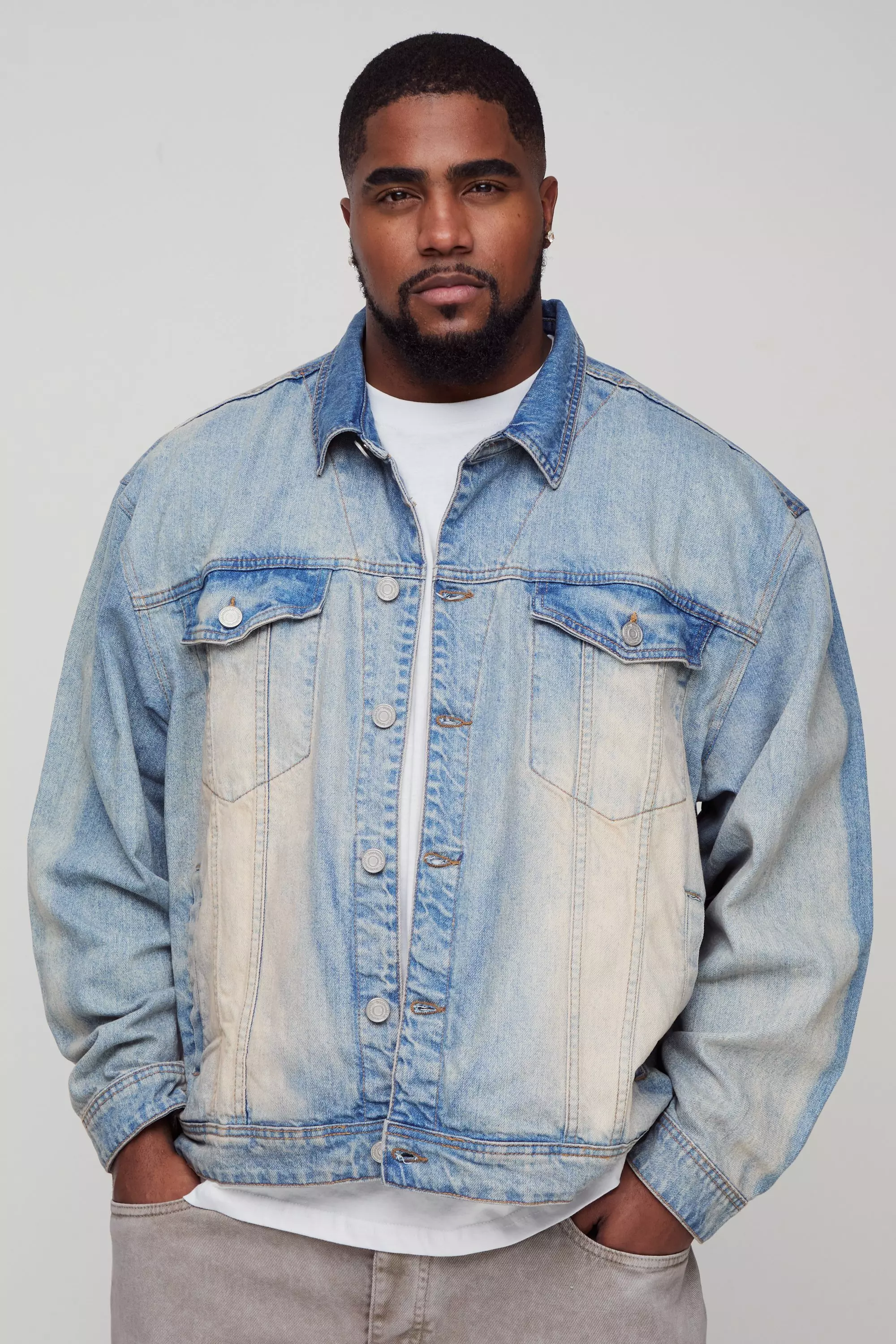 Mid wash Plus Tinted Wash Oversized Jean Jacket alternative image