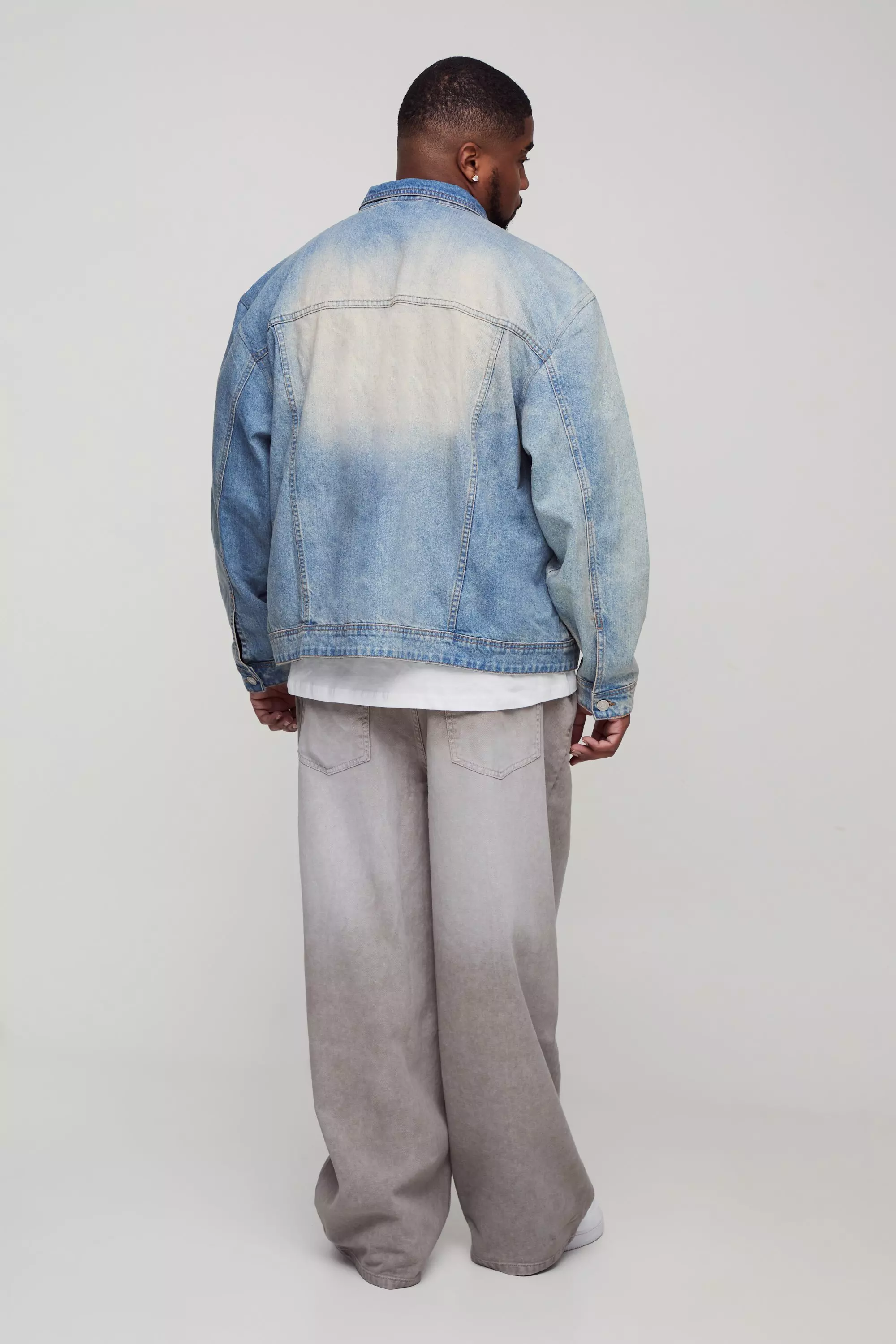 Mid wash Plus Tinted Wash Oversized Jean Jacket alternative image