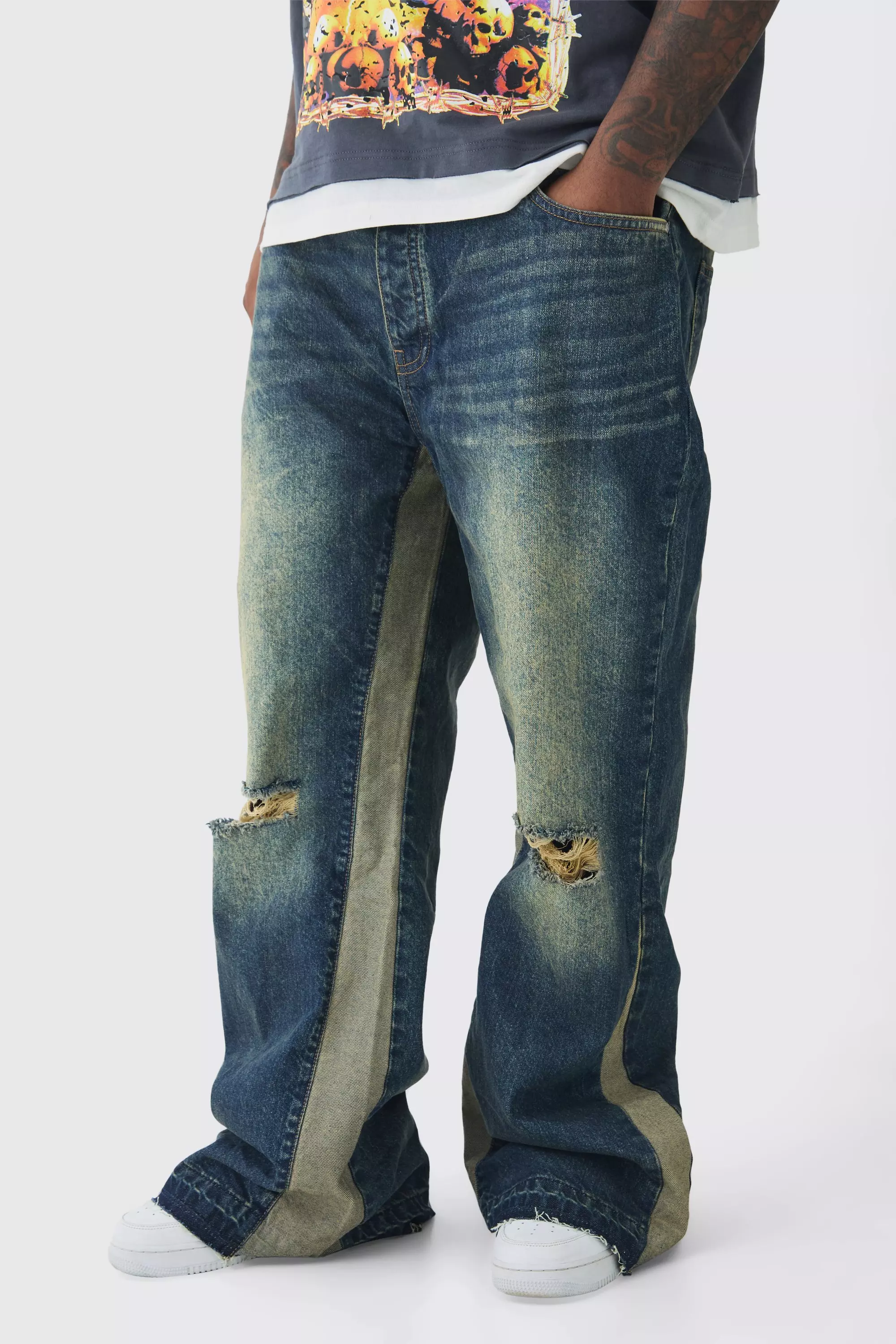 Plus Relaxed Rigid Flare Knee Rip Jeans Antique wash