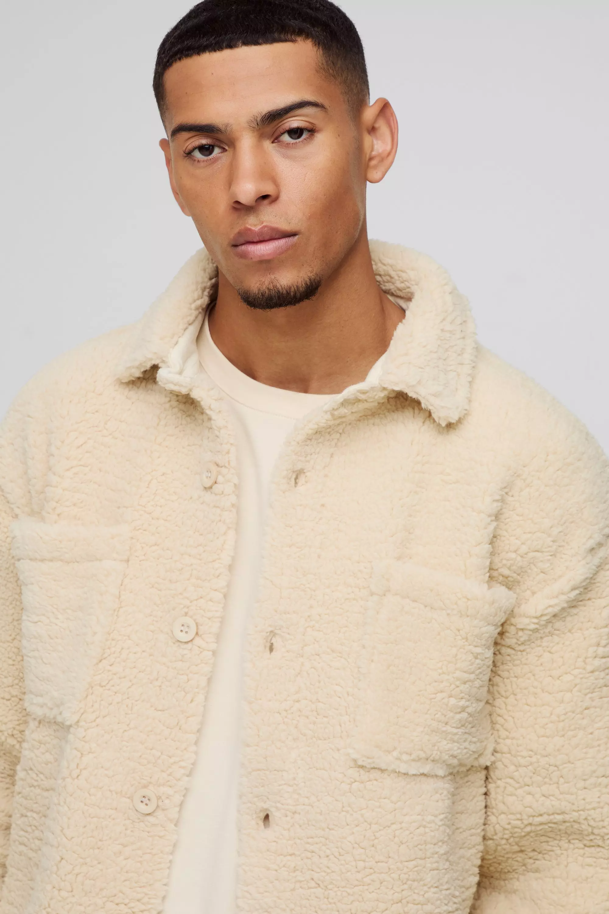 Beiges Borg-Overshirt mit Taschen-Detail, Beige alternatives Bild