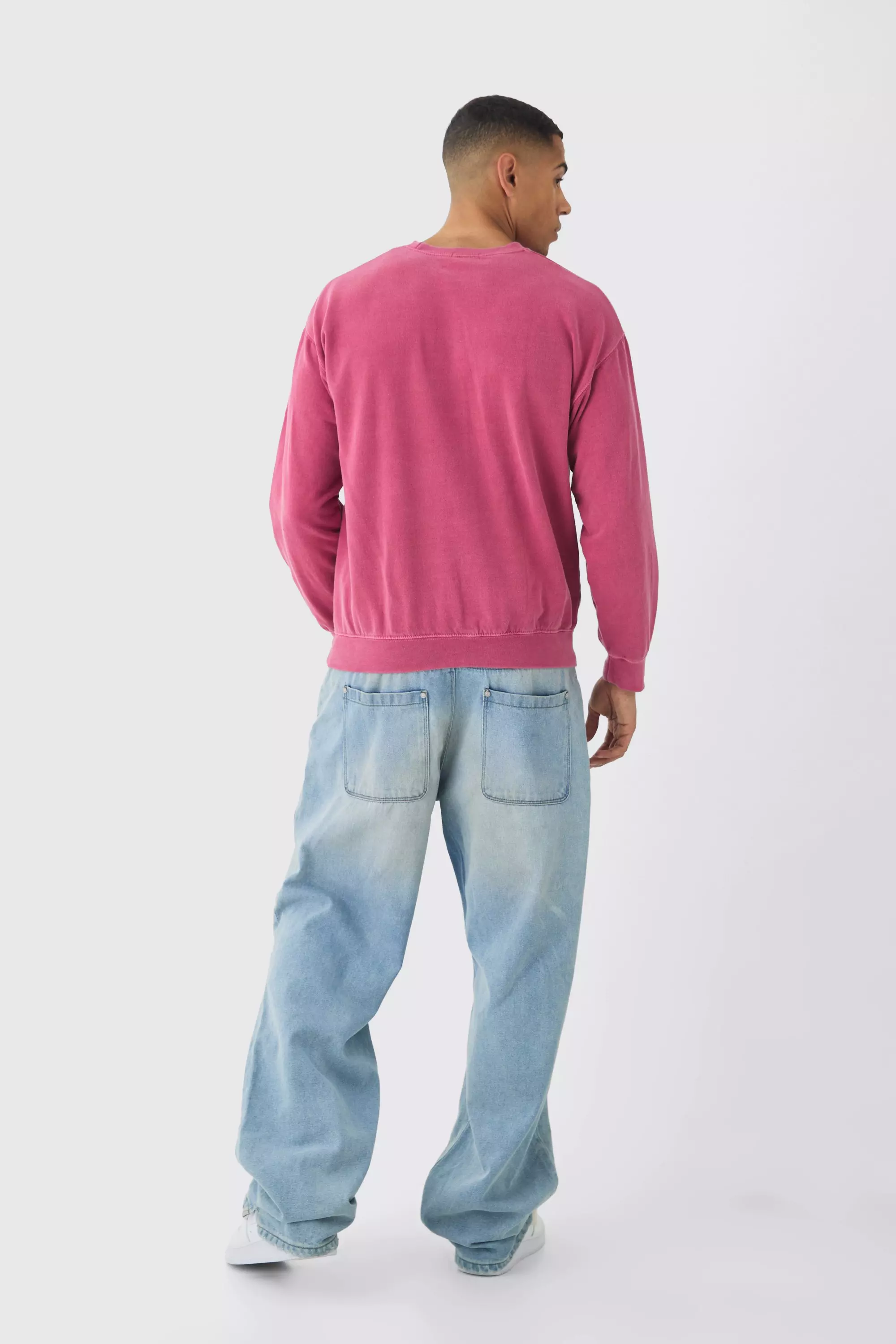 Red Regular Fit Washed New York Graphic Sweatshirt alternative image