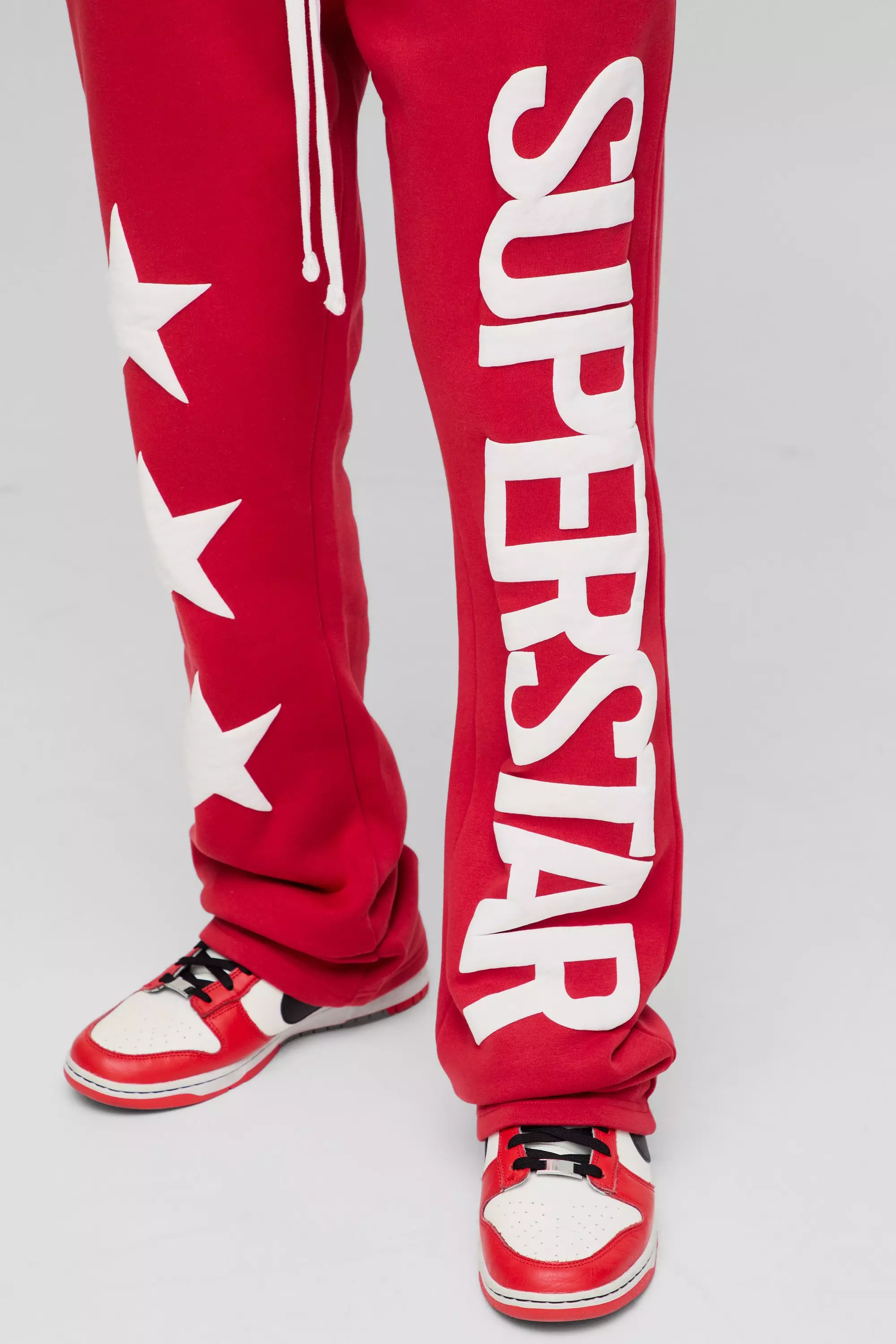 Flared Stacked Superstar Slim Fit Joggingbroek Met Relief boohooMAN