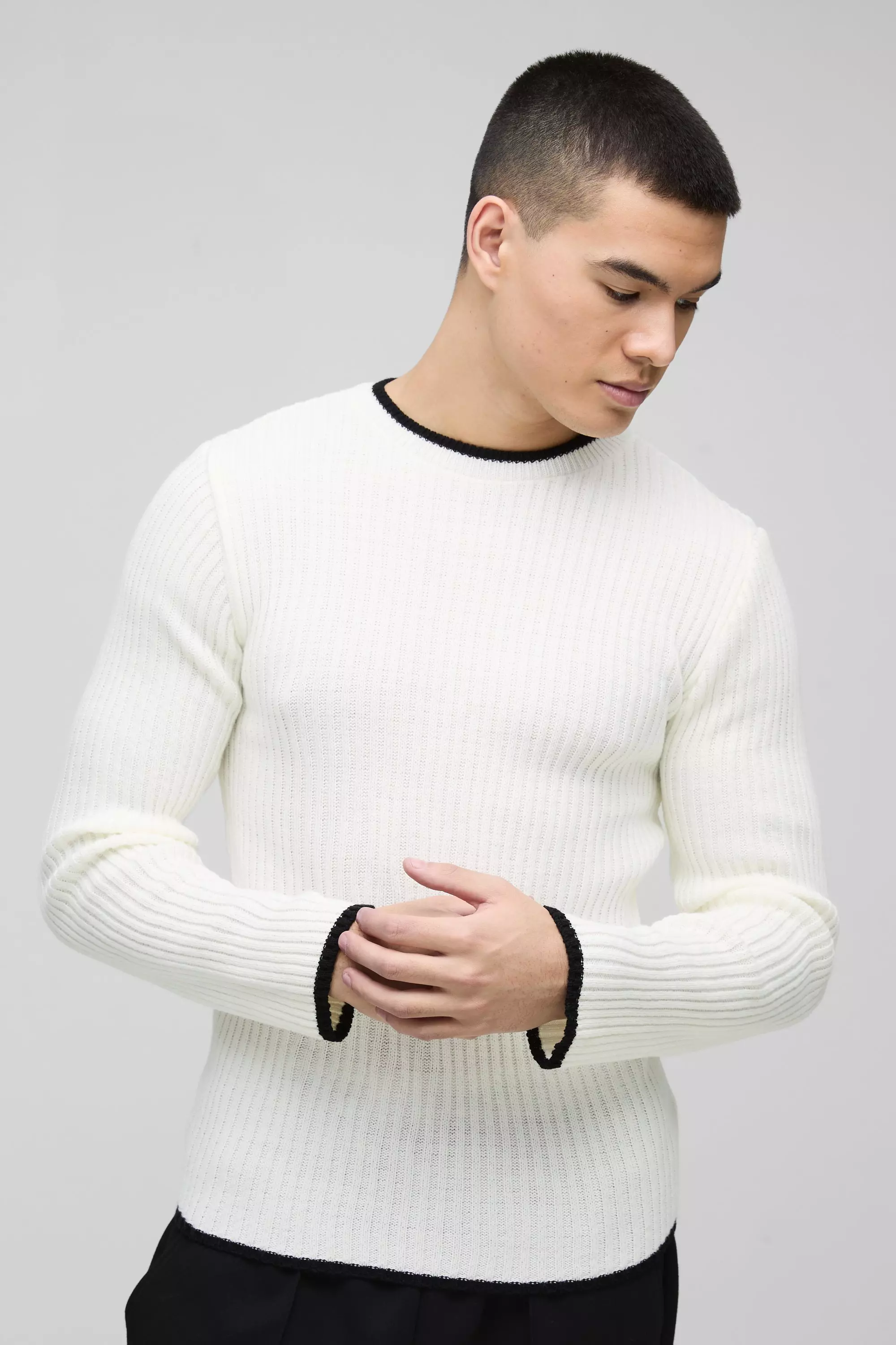 Langärmliger Muscle-Fit Kontrast-Pullover, White alternatives Bild