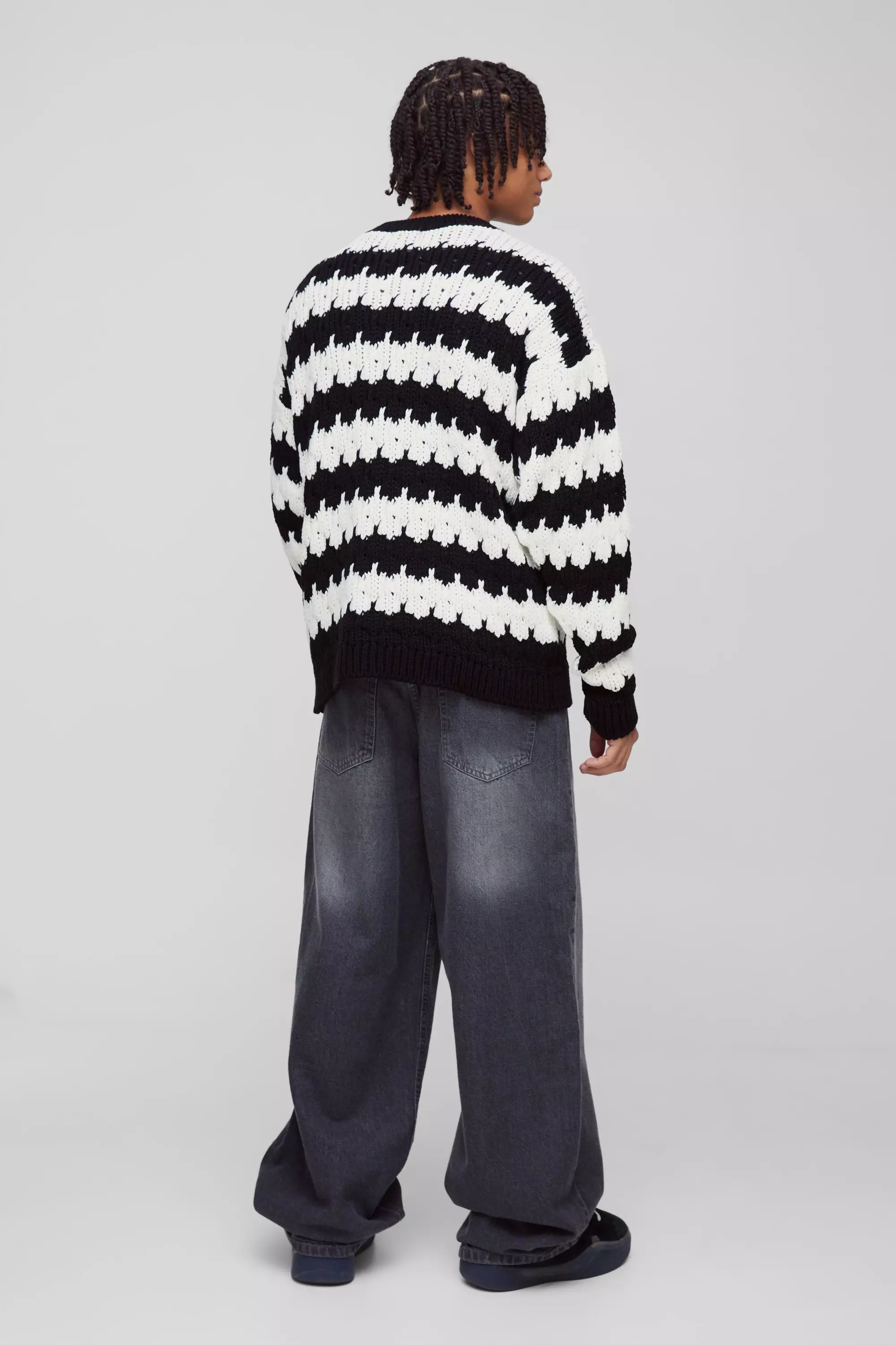 Black Oversized Boxy Patterned Knitted Jumper alternative image