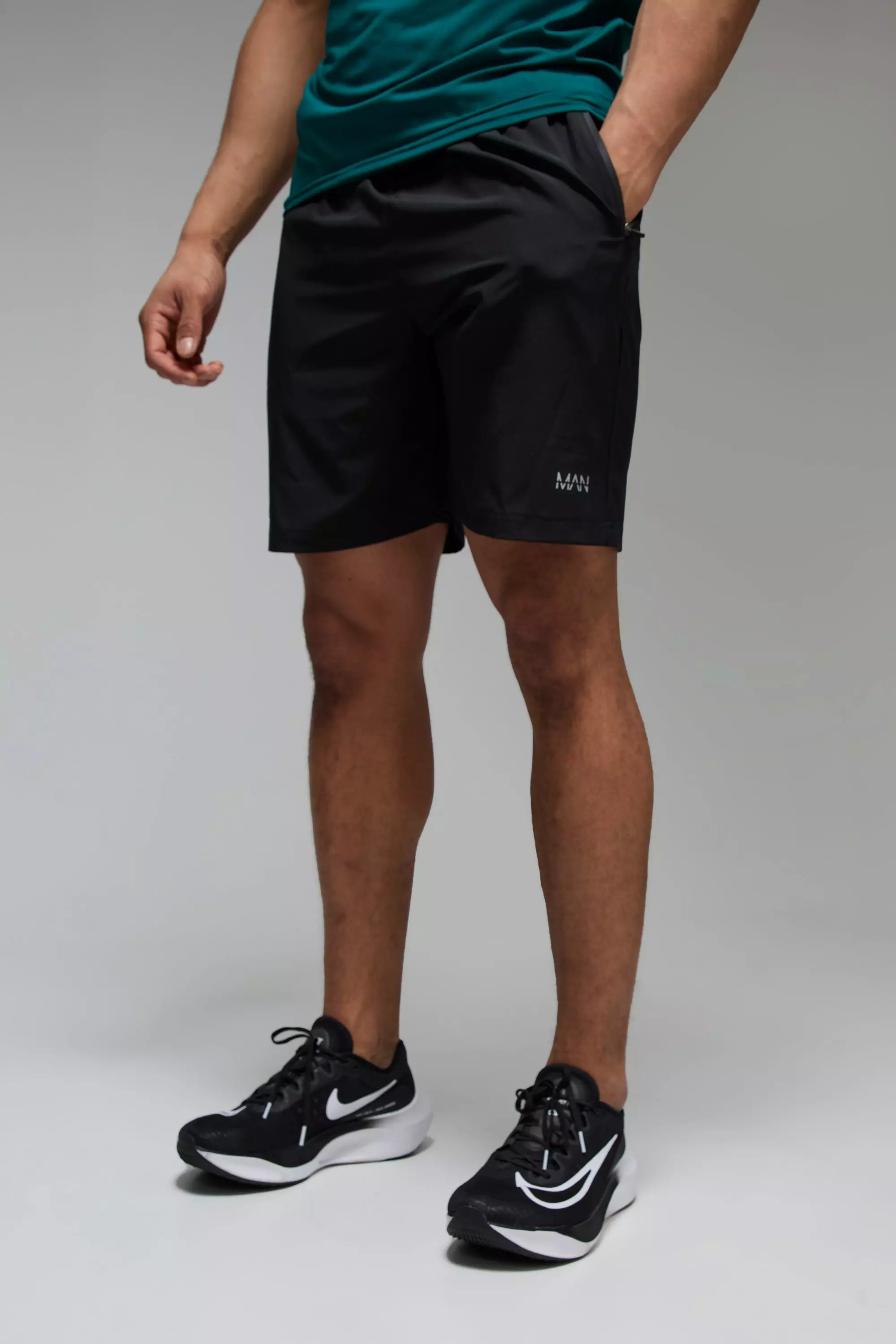 Black Man Active Geweven Stretch Shorts alternatieve afbeelding