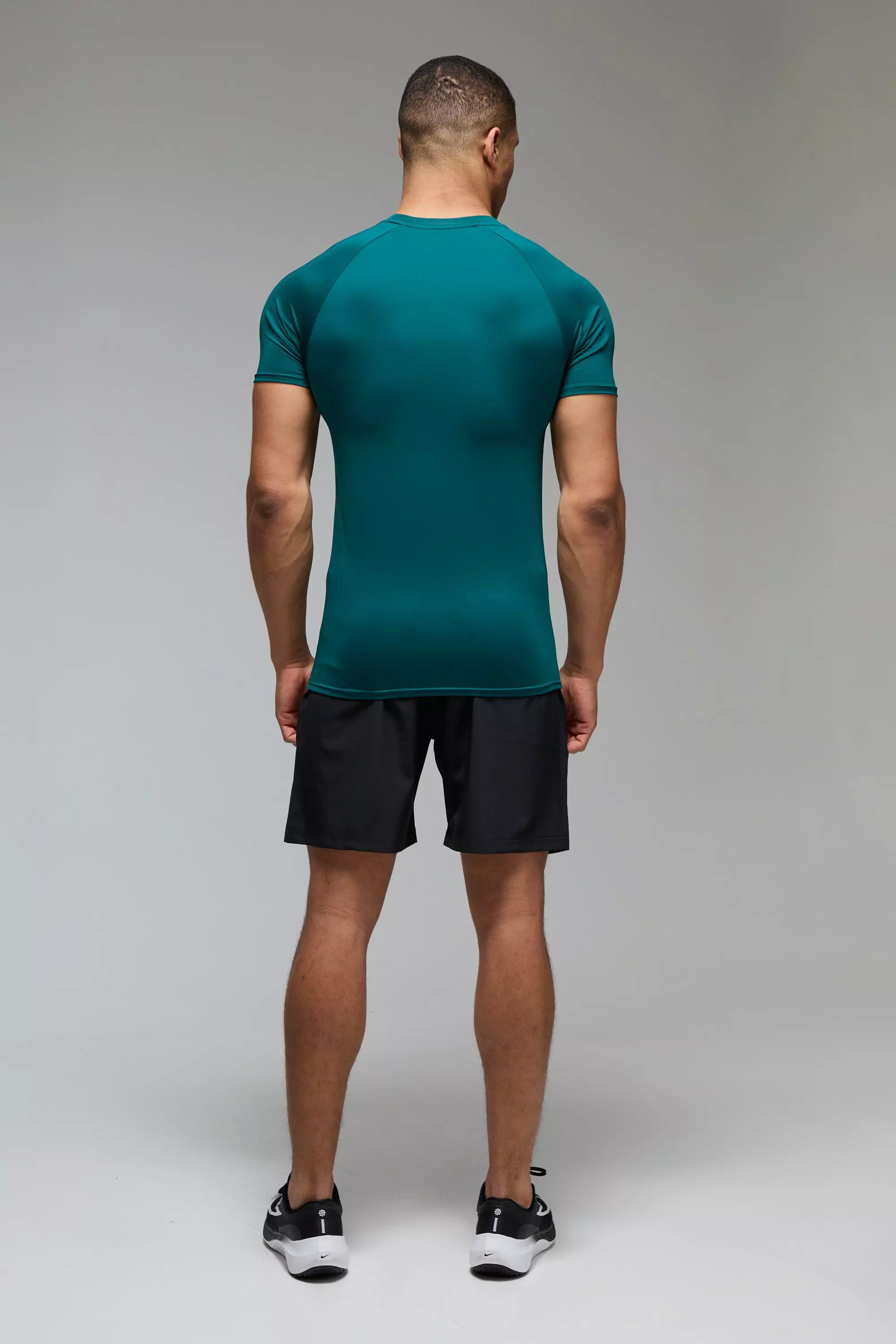 Black Man Active Geweven Stretch Shorts alternatieve afbeelding