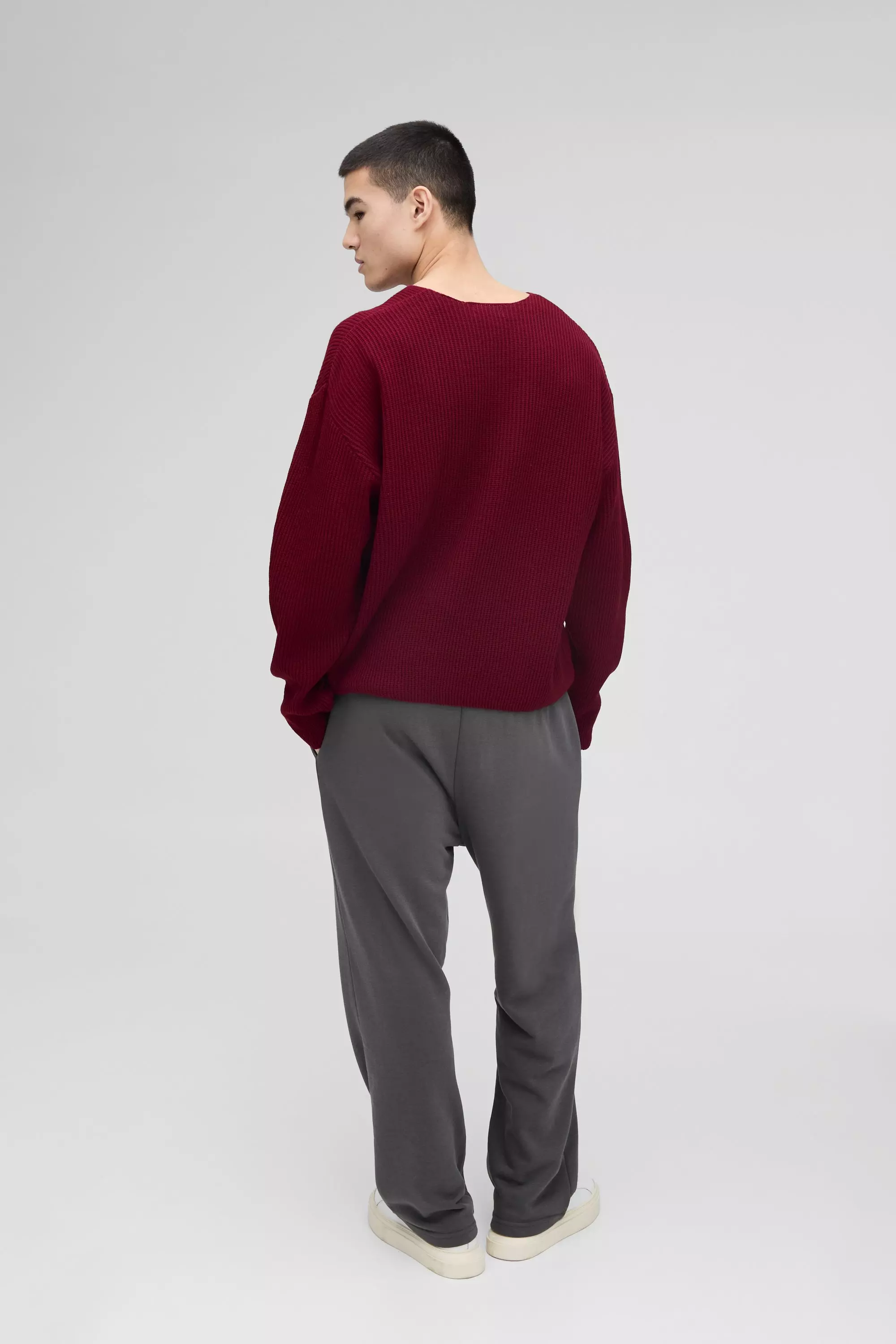 Burgundy Wafel Gebreide Boxy Trui Met V-Hals alternatieve afbeelding