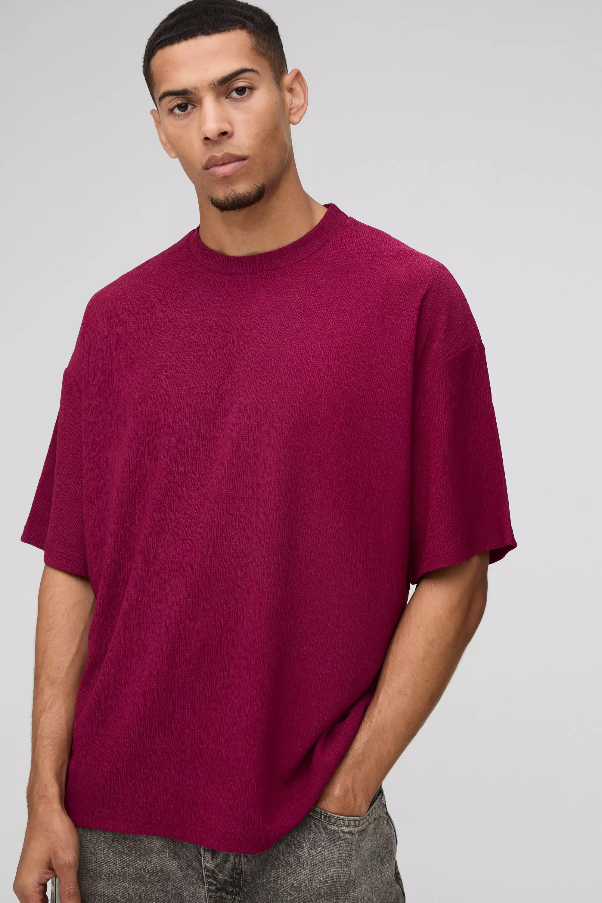 Burgundy Oversized Textured T-Shirt alternative image