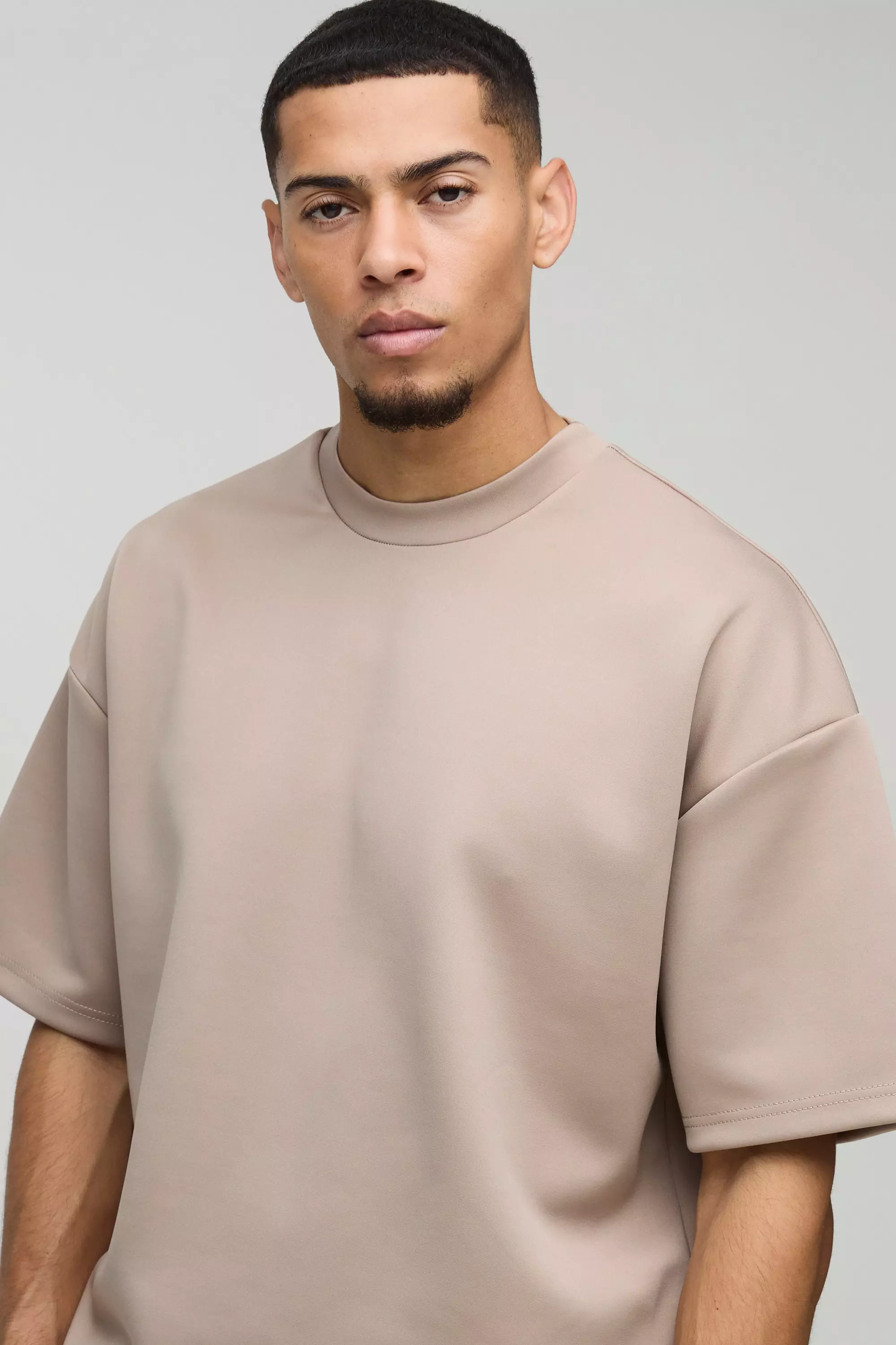 Taupe Oversized Boxy Scuba Trainingspak Met T-Shirt alternatieve afbeelding