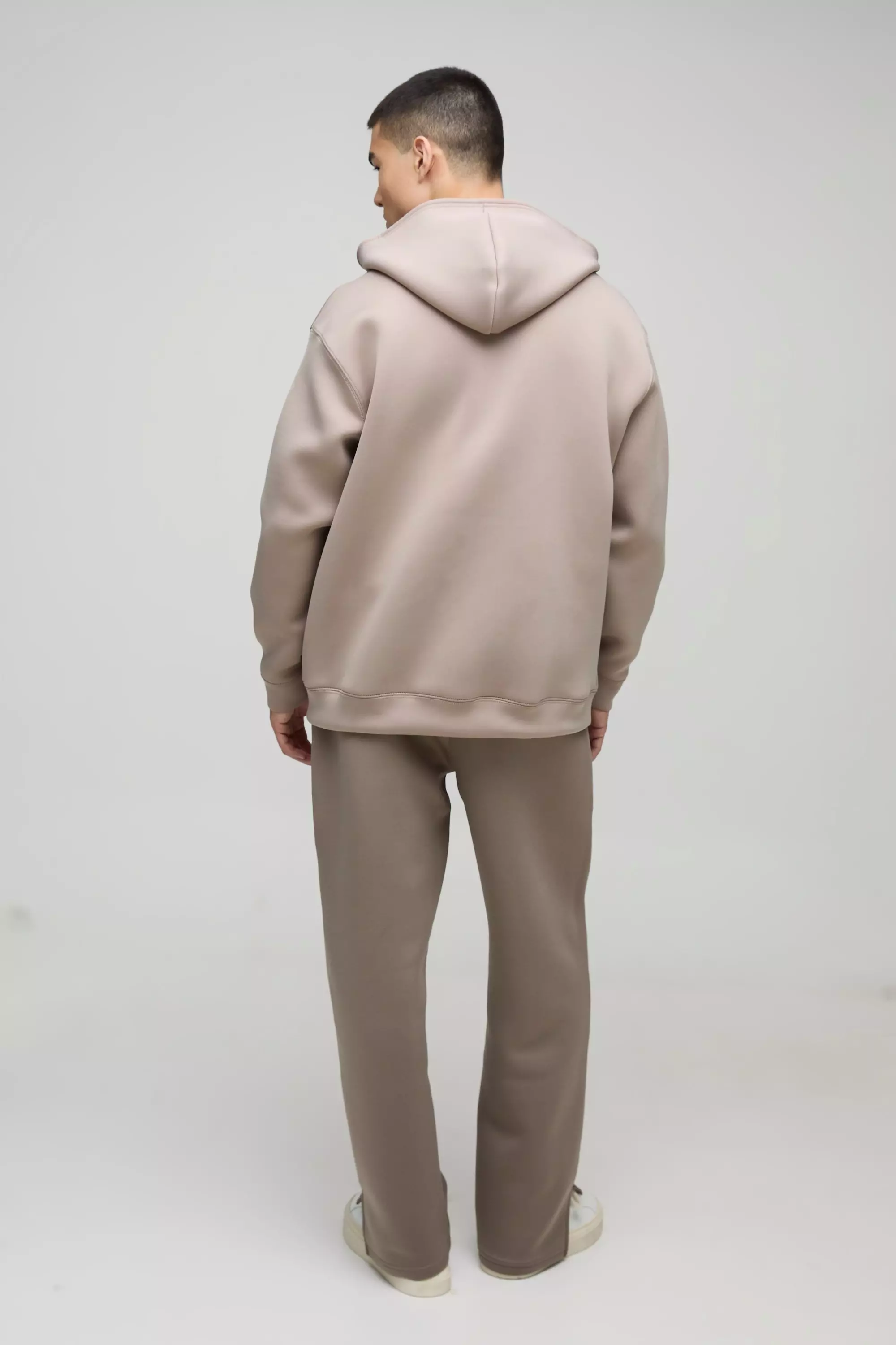 【boohoo】★Extreme Oversized Boxy Scuba Zip ThroughJacket★ Extreme Oversized Boxy Scuba Zip Through Jacket | boohoo USA