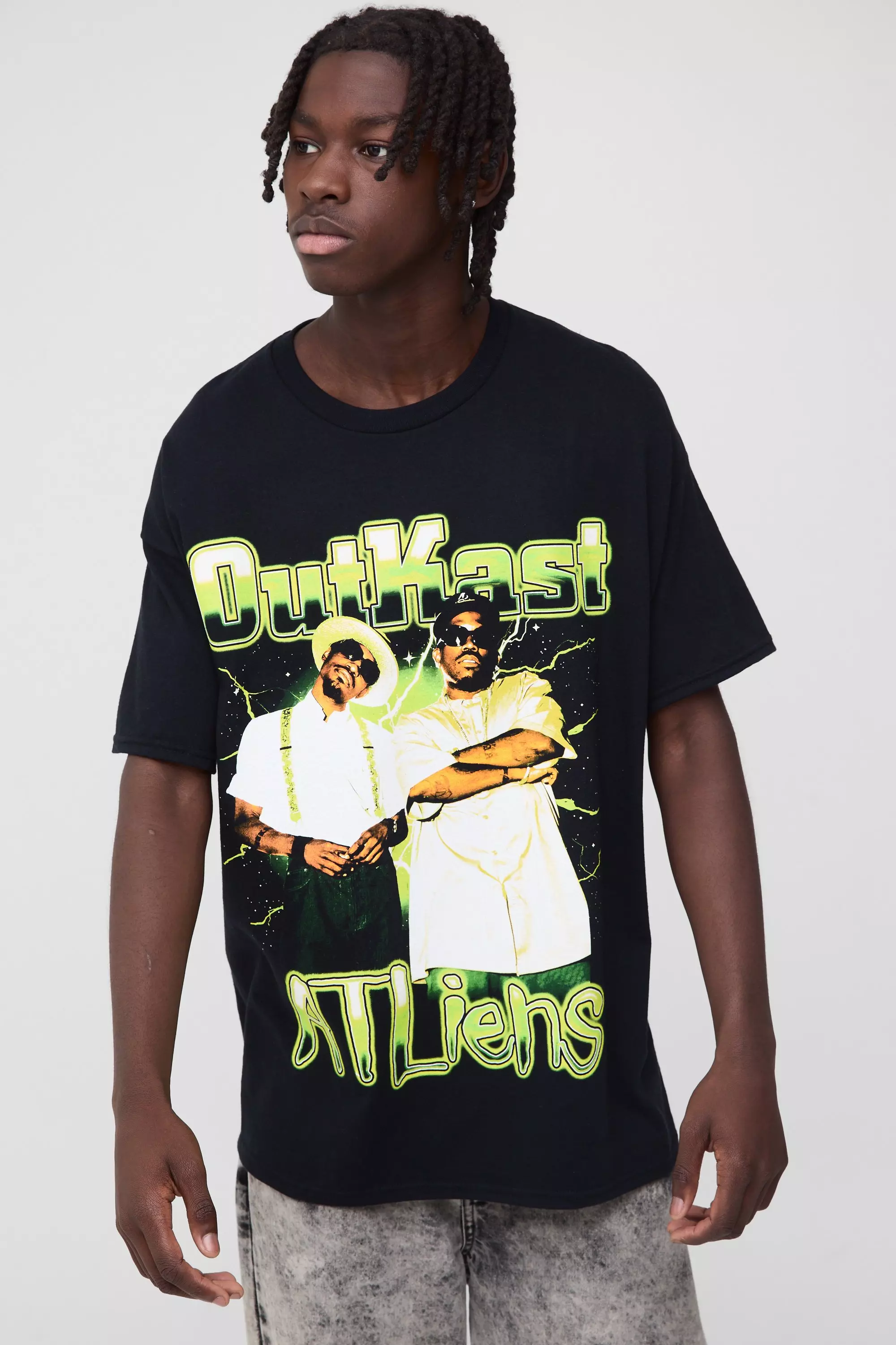 Oversized Outkast License Print T-Shirt Black