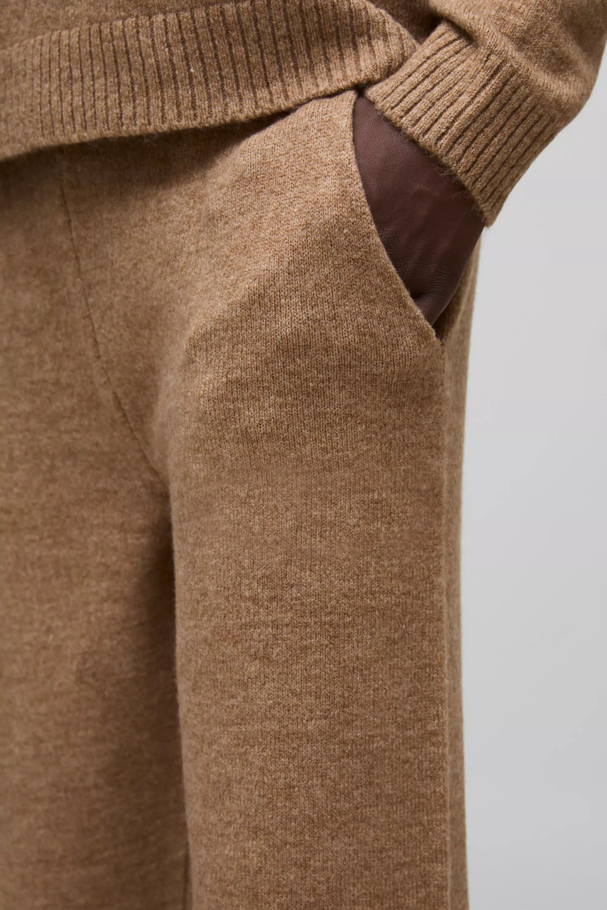 Brown Gebreide Regular Fit Joggingbroek Met Enkel Detail alternatieve afbeelding