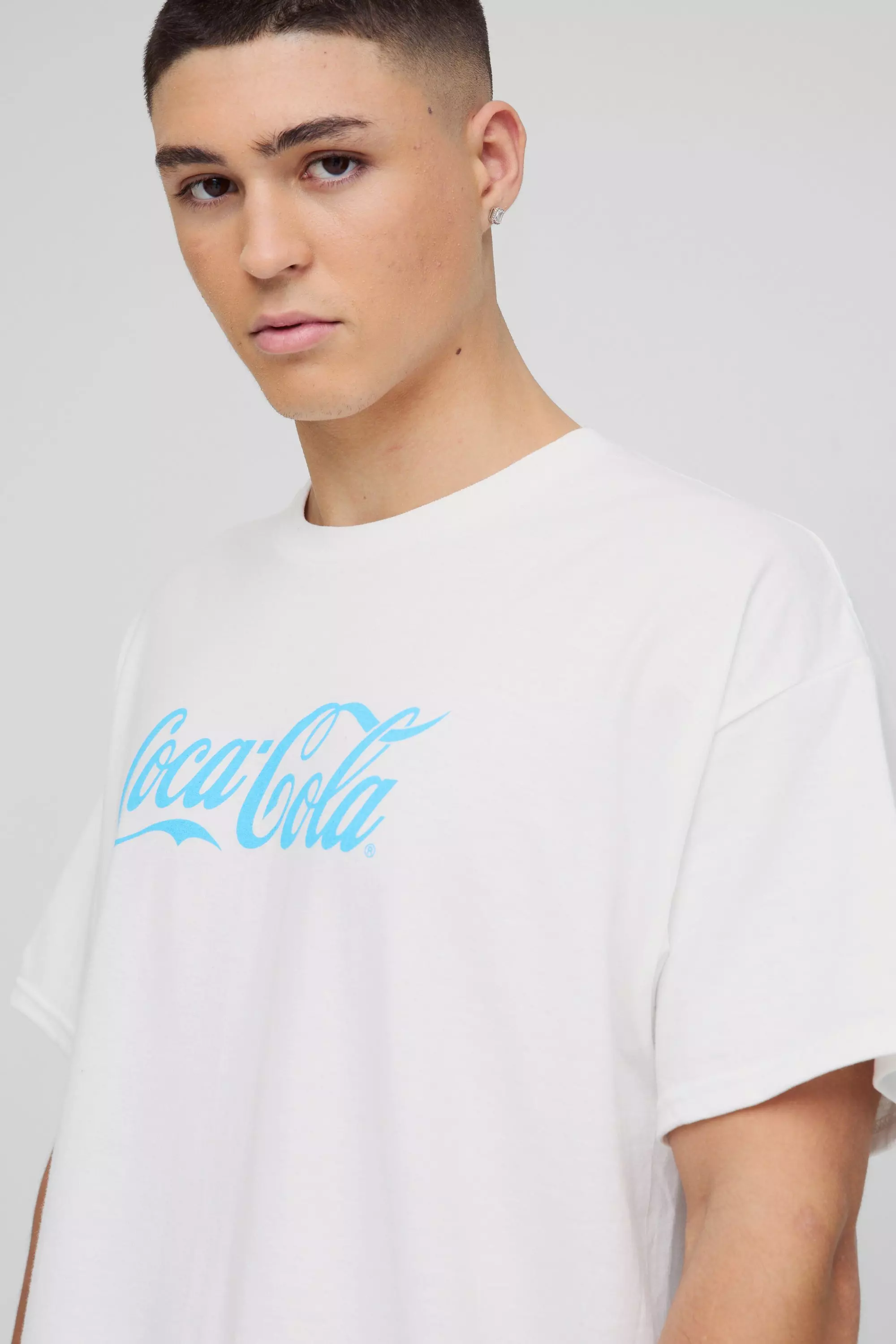 White Oversized Coca Cola Christmas License Print T-Shirt alternative image