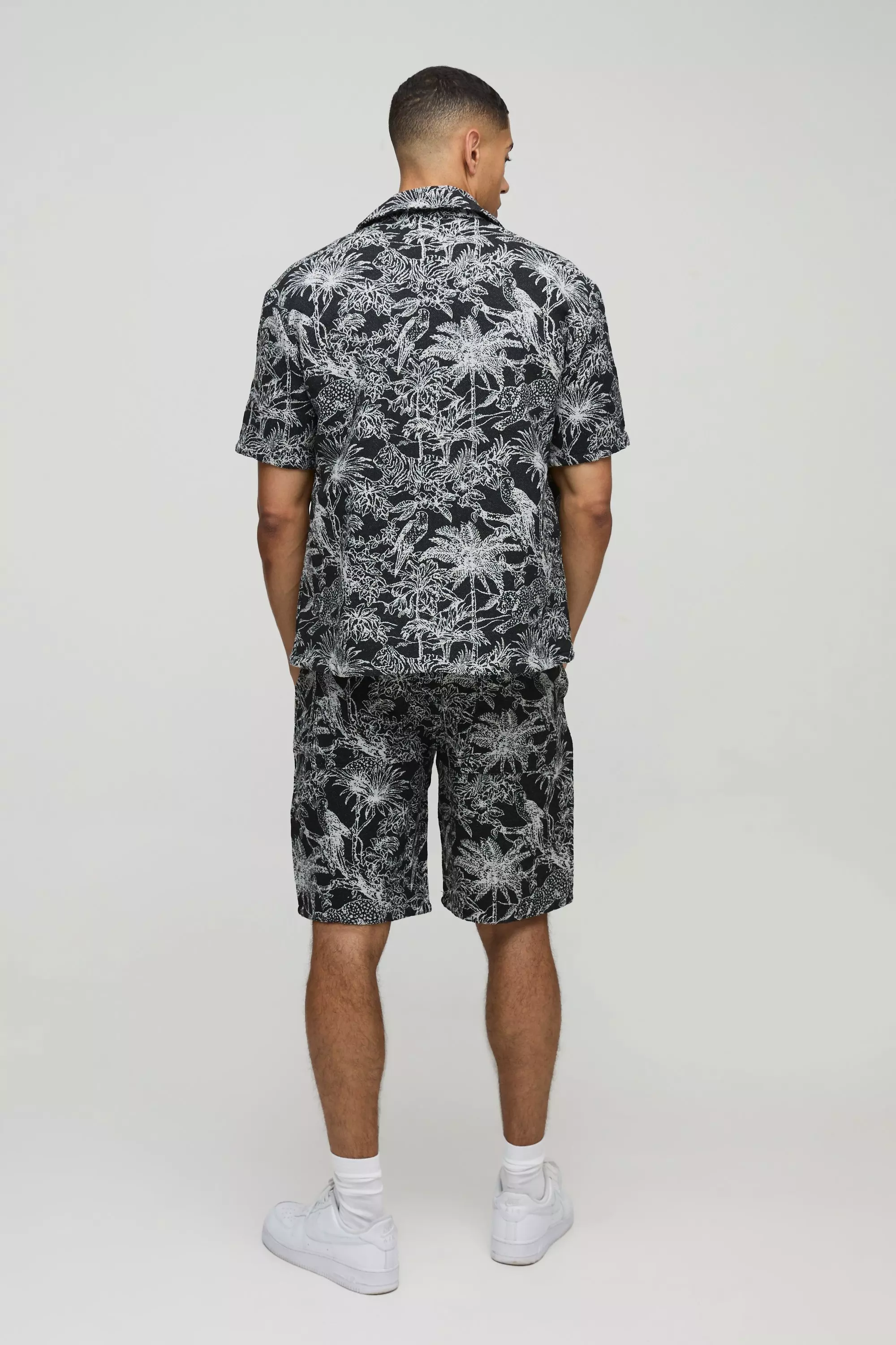 Black Oversized Gestreept Overhemd Met Revers Kraag alternatieve afbeelding