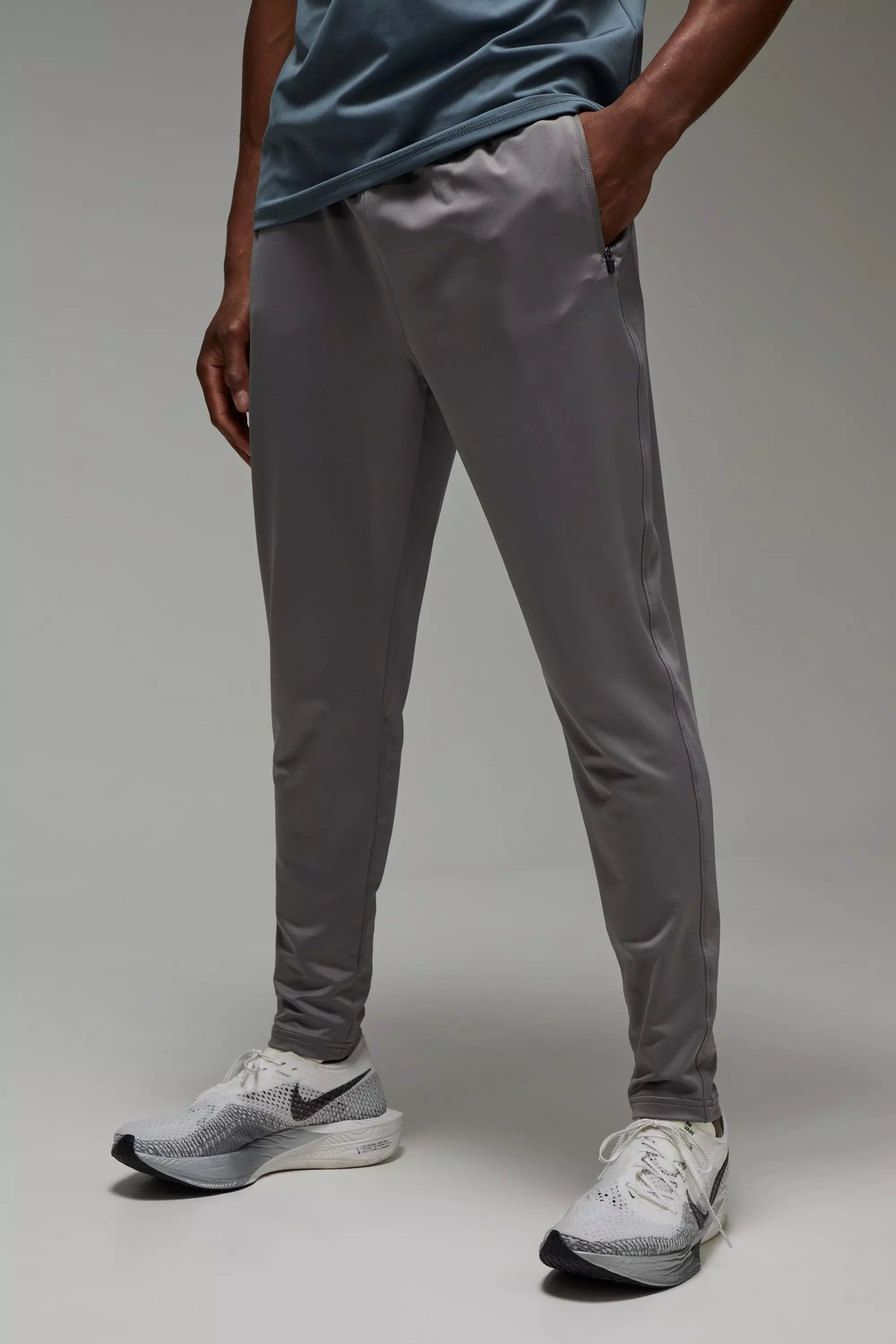 Grey Man Active Performance Tapered Stretch Jogger alternative image