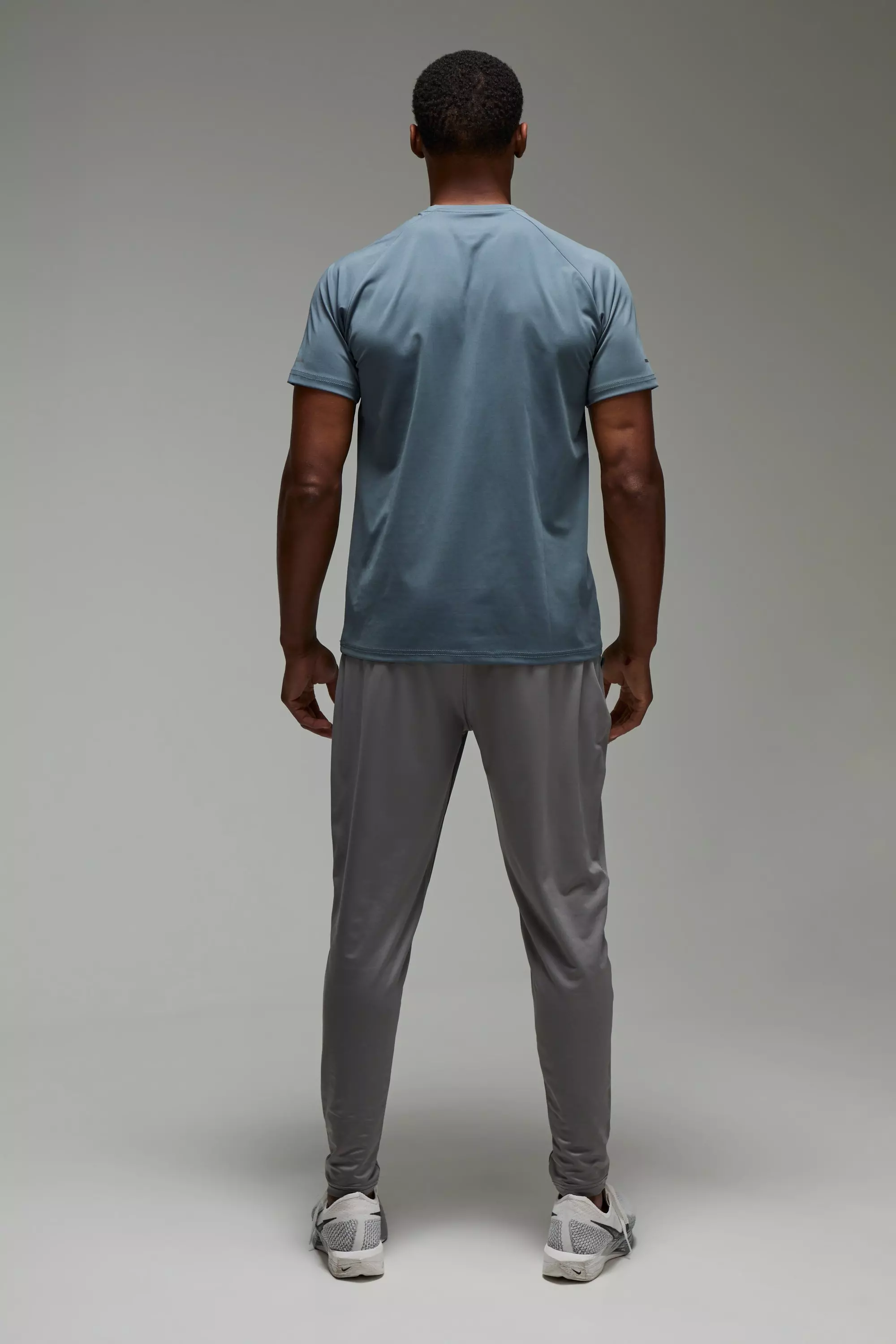 Grey Man Active Performance Tapered Stretch Jogger alternative image