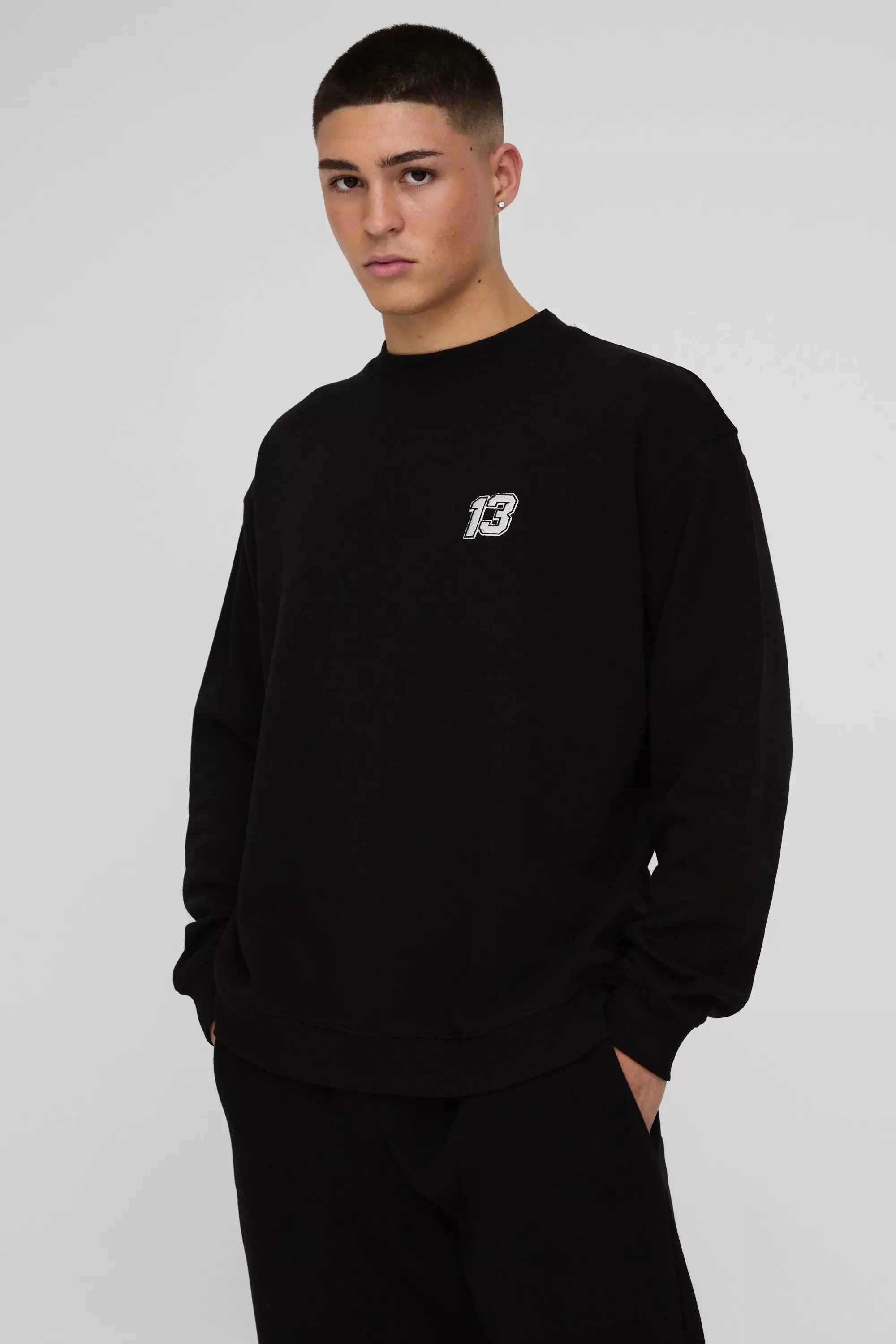 13 Embroidered Sweatshirt Black