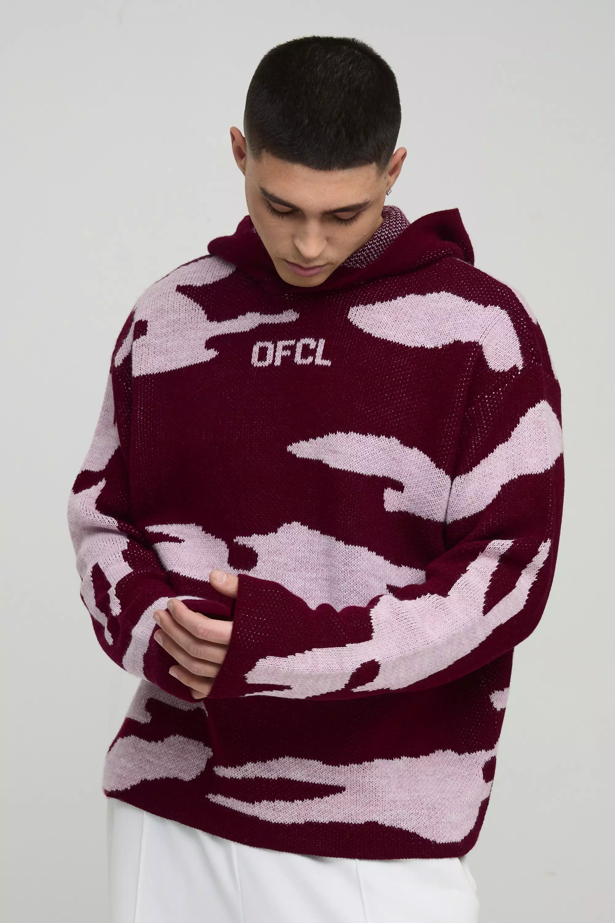 Oversized Ofcl Camo Raw Edge Knitted Hoodie Burgundy