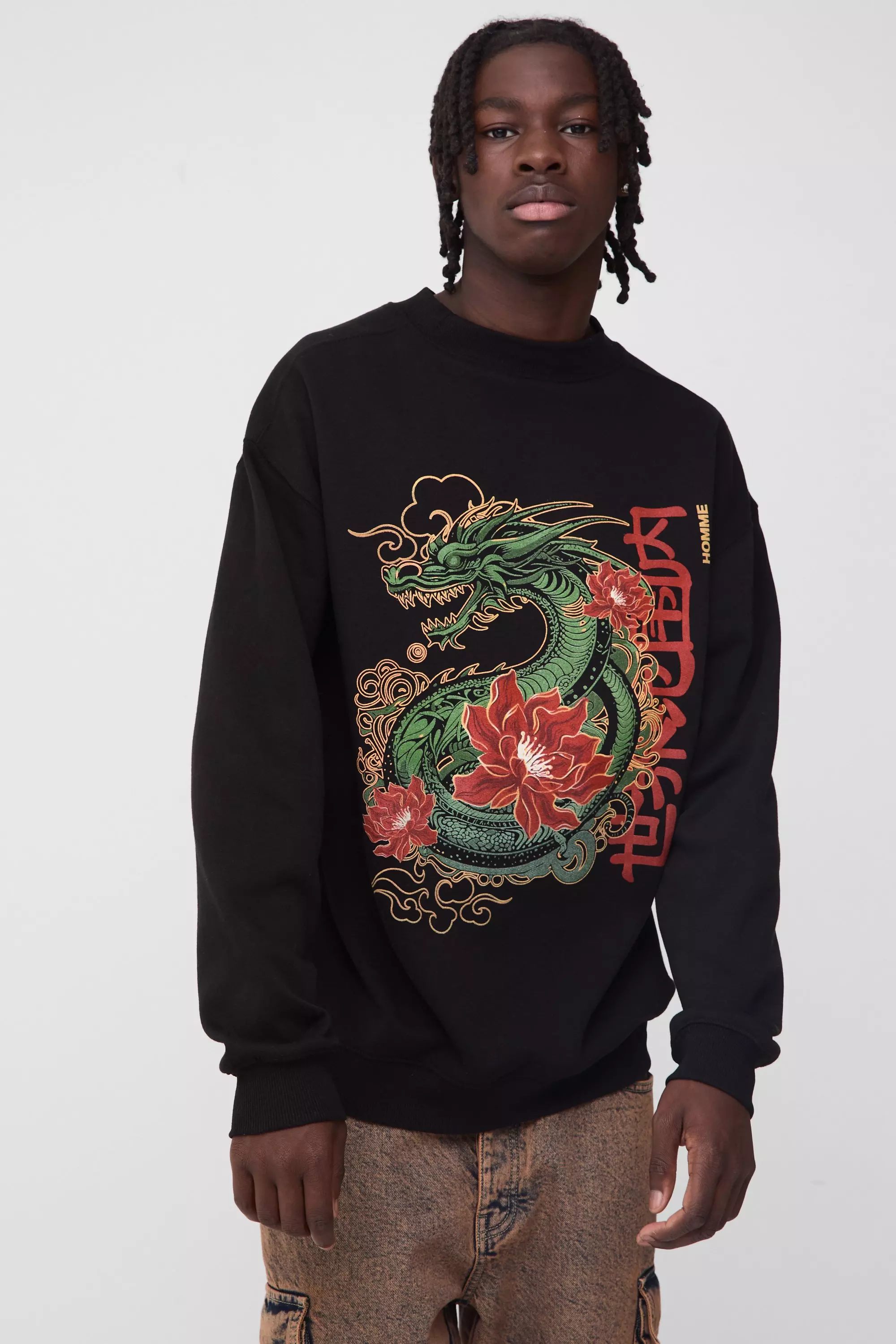 Oversized Worldwide Dragon Graphic Sweatshirt Black