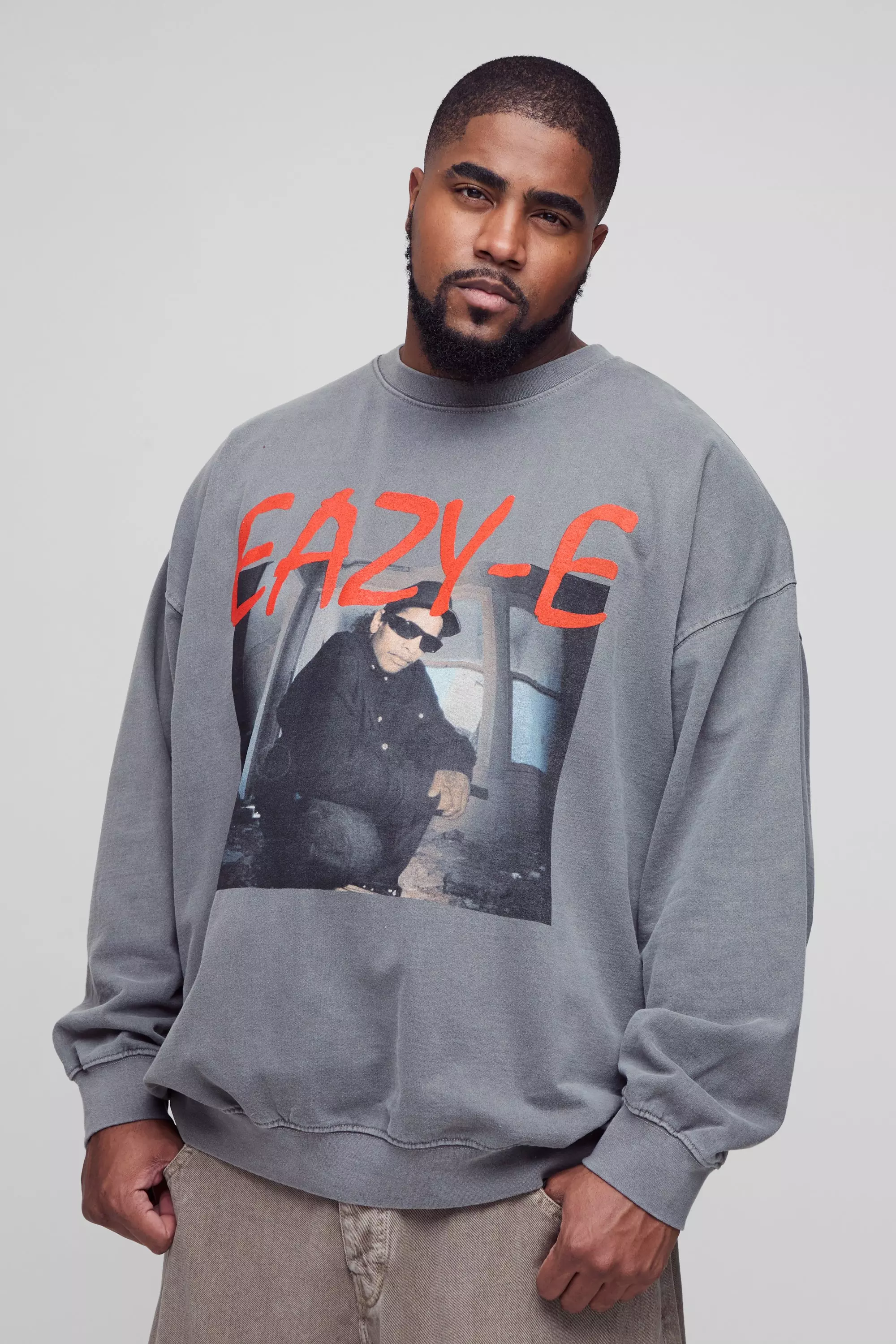 Charcoal Plus Oversized Eazy-E Wash License Print Sweatshirt alternative image