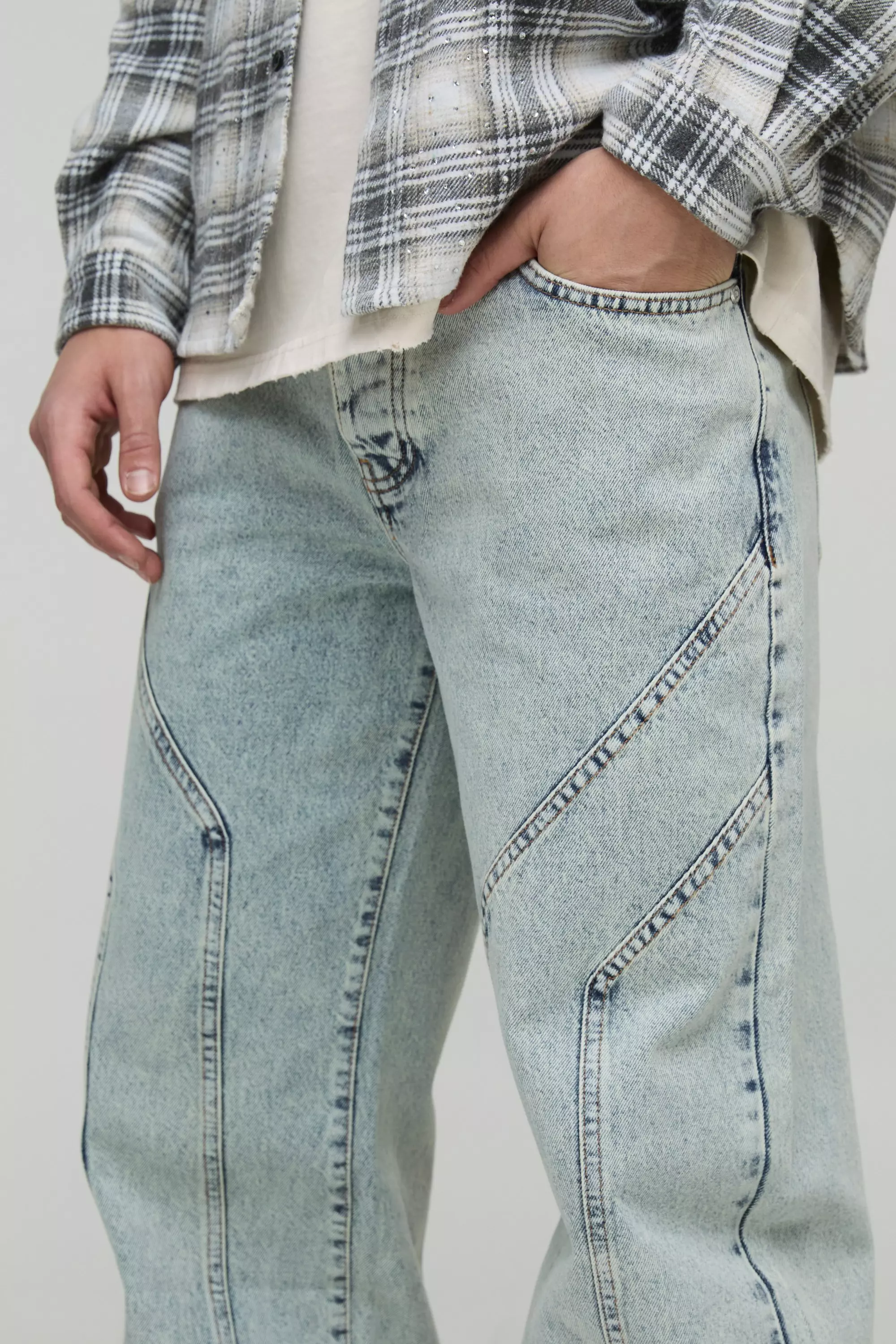 Relaxed Fit Rigid Seam Detail Jeans | boohooMAN