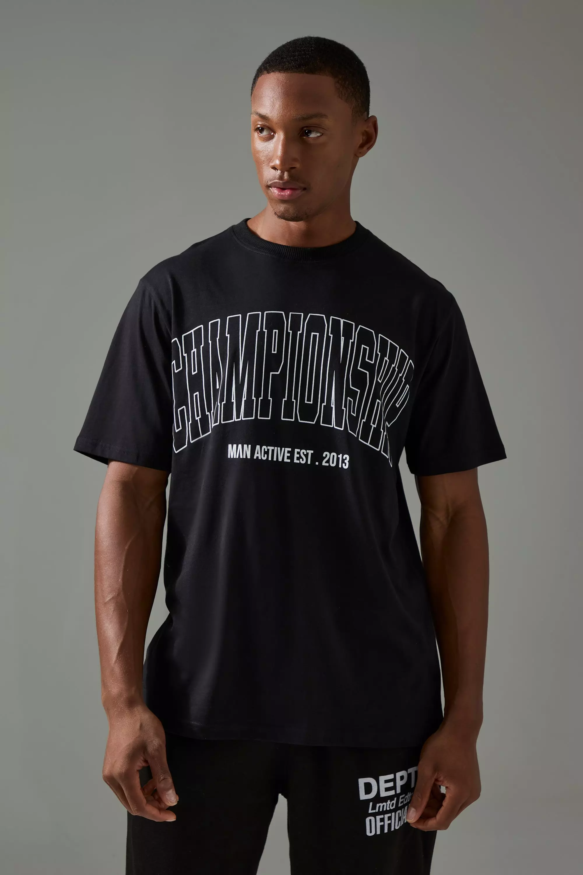 T-shirt de sport imprimé - MAN Active, Black autre image