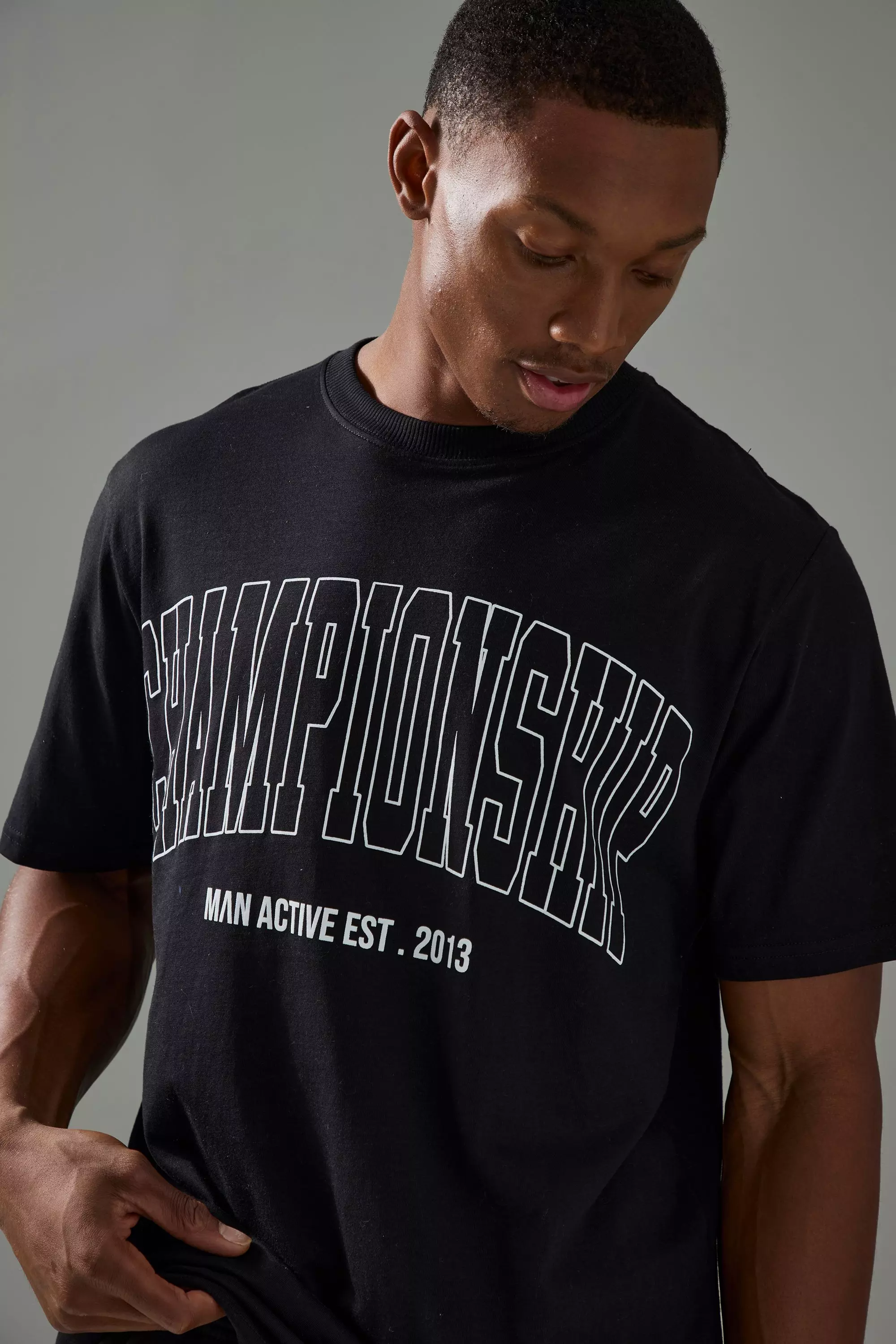 T-shirt de sport imprimé - MAN Active, Black autre image