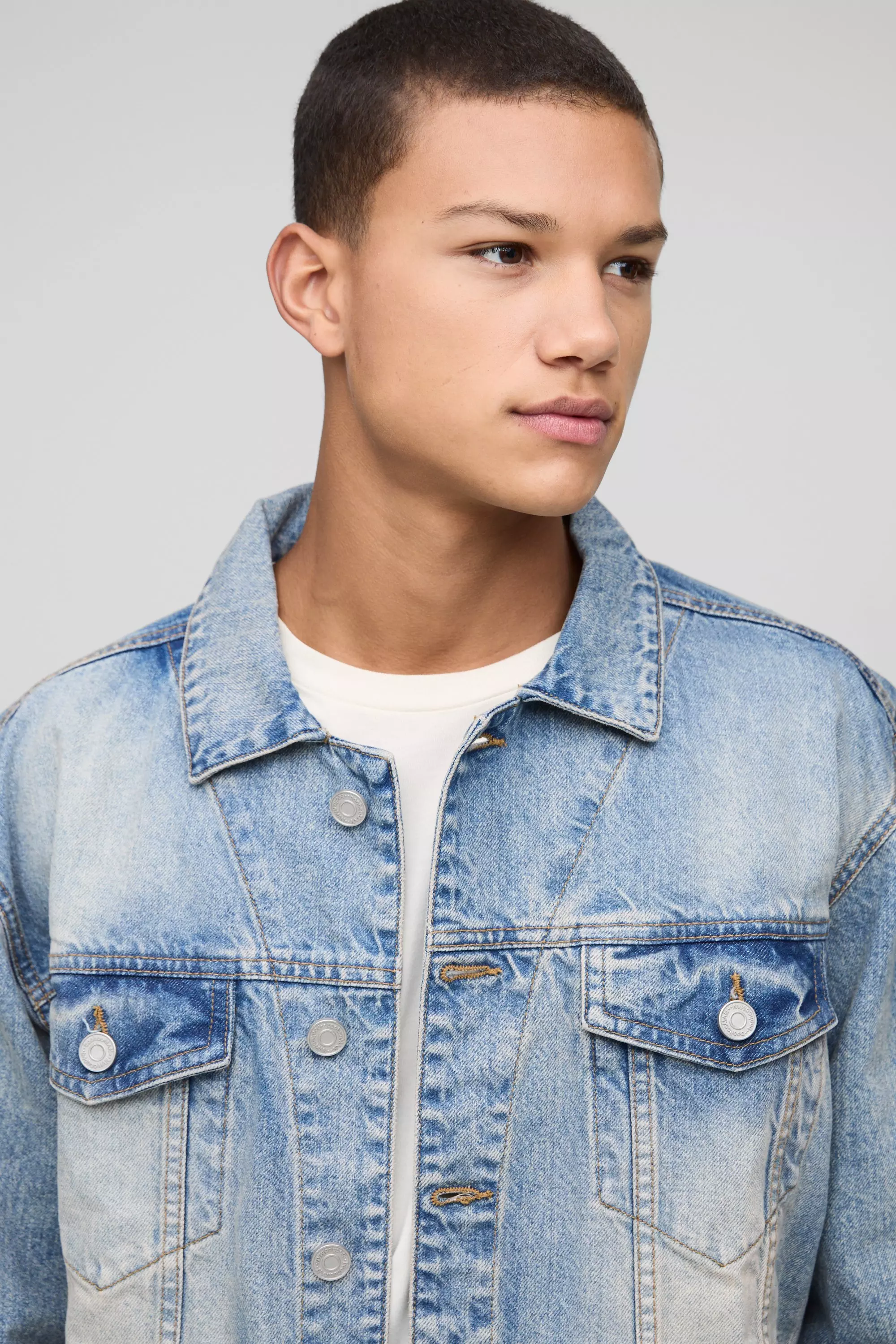 Regular Stonewash Jeansjacke, Light blue alternatives Bild