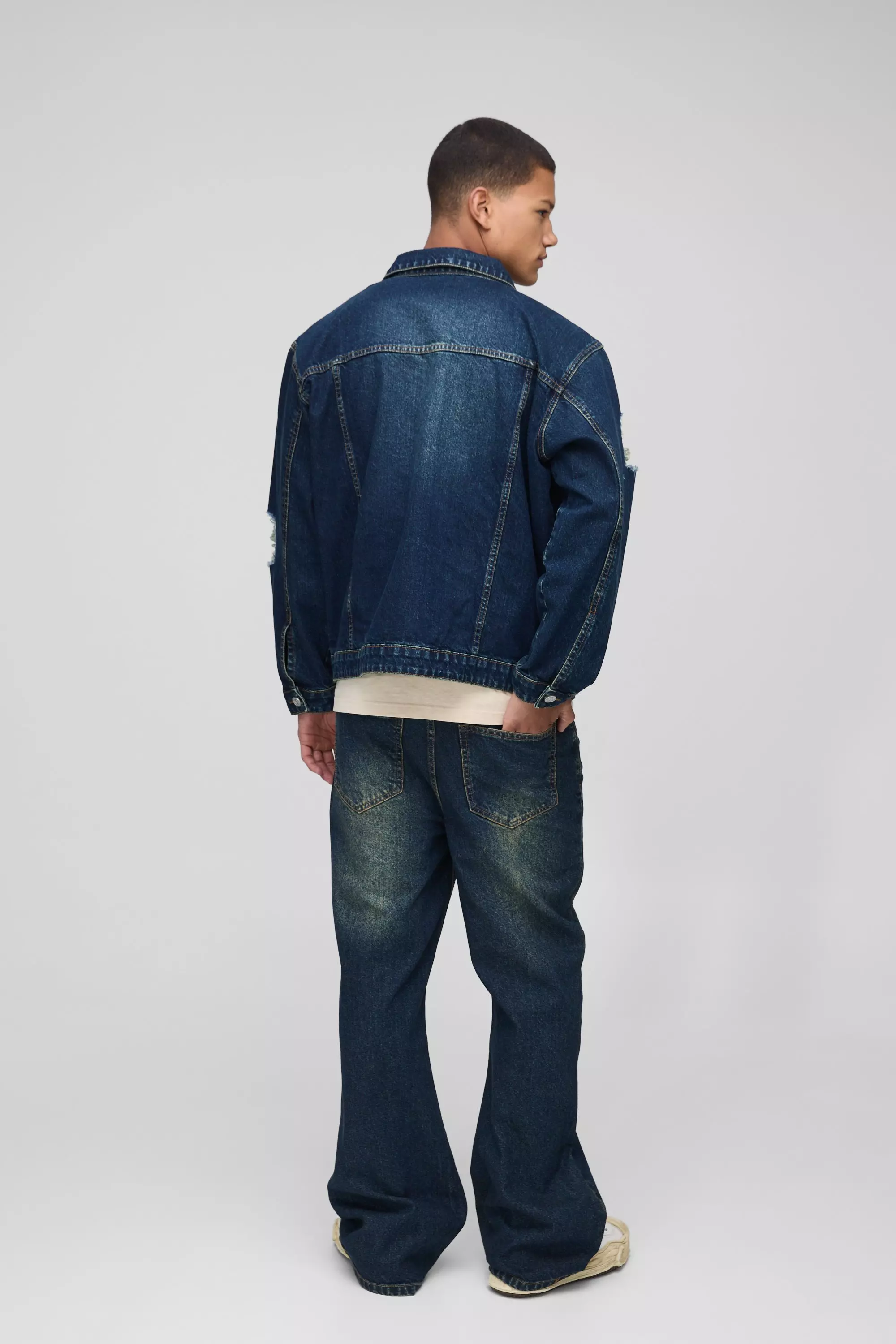 Vintage blue Regular Washed Ripped Denim Jacket alternative image