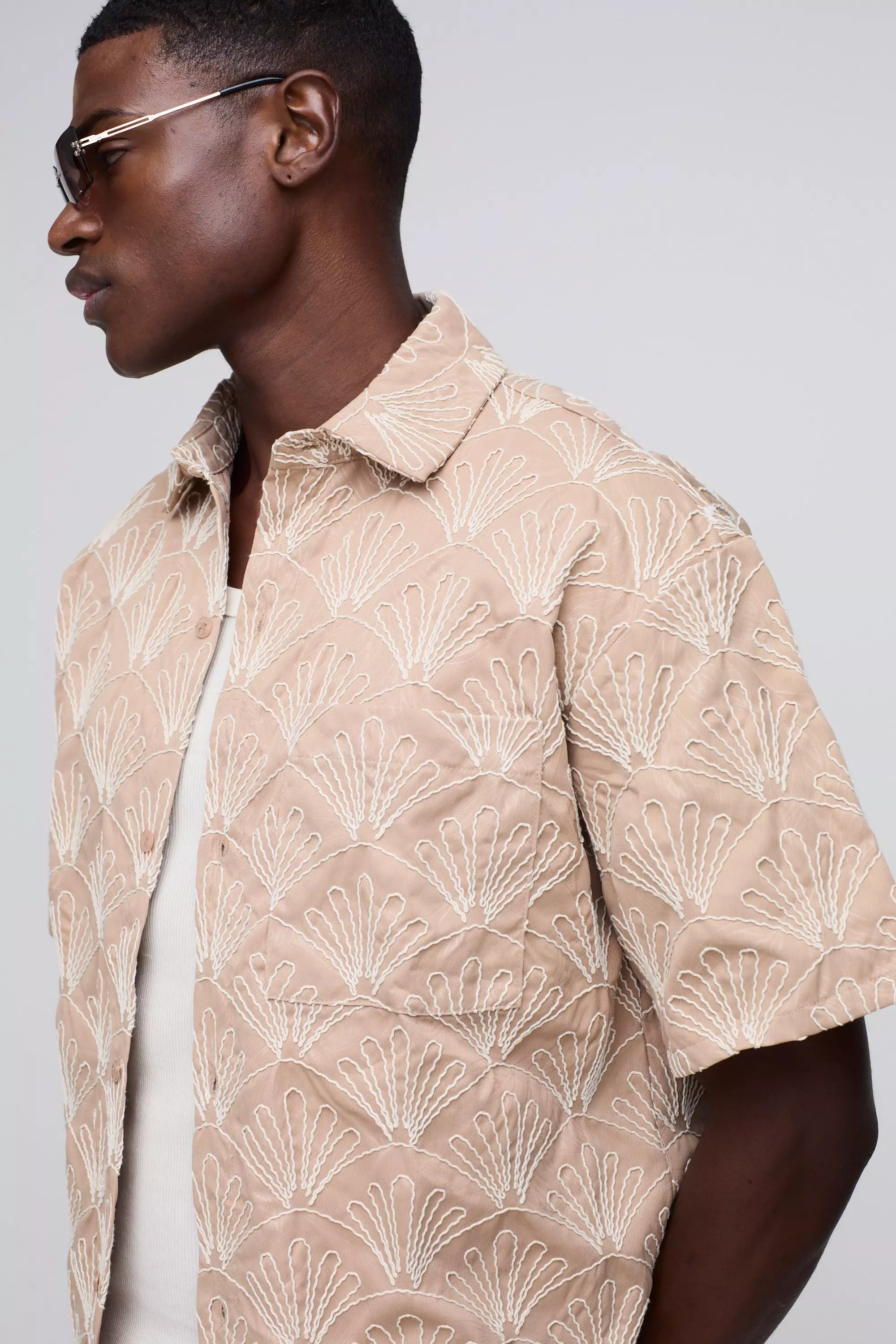 Camicia Oversize Con Colletto E Ricami In 3D, Taupe immagine alternativa