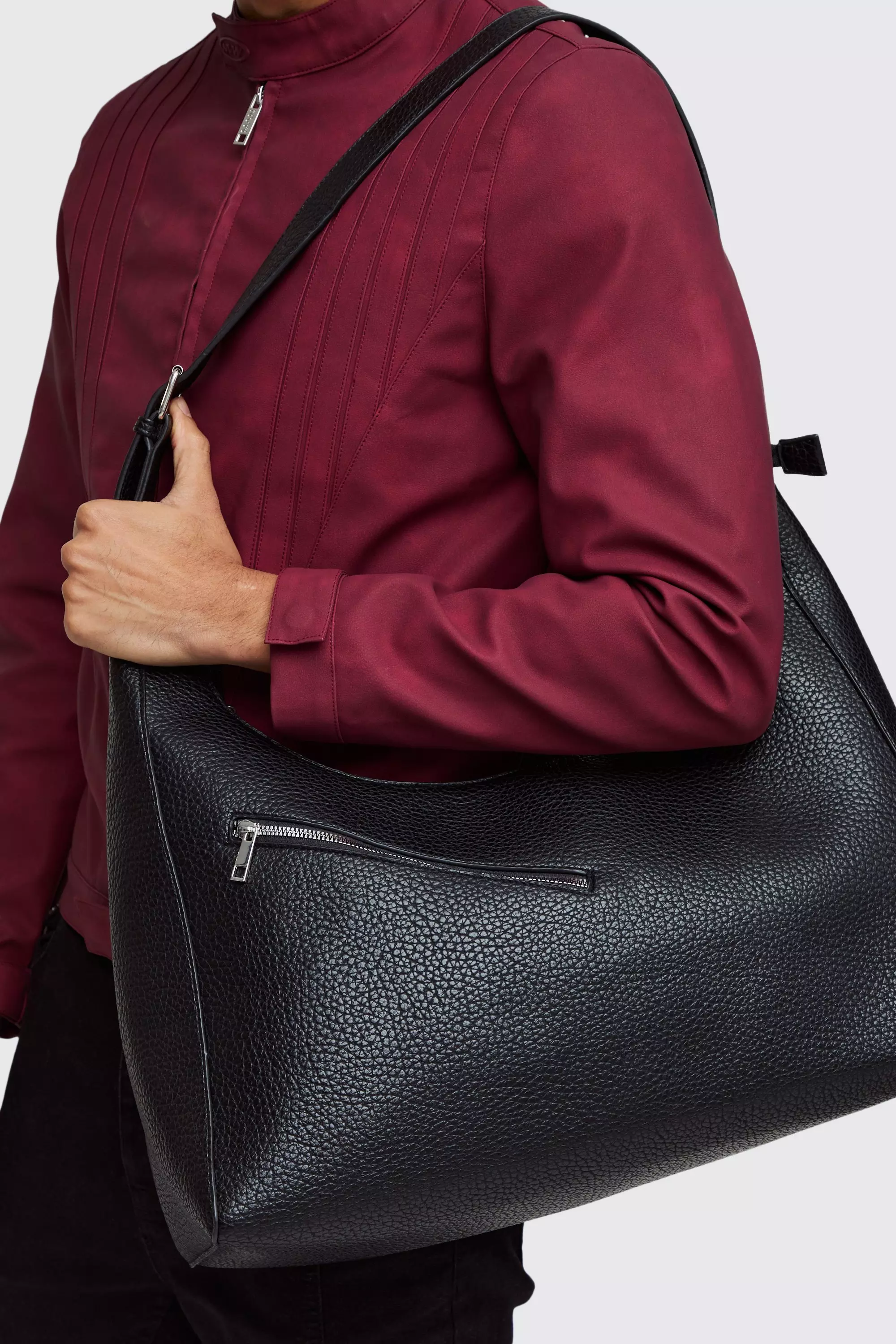 Black Faux Leather Extreme oversized Shoulder bag alternative image