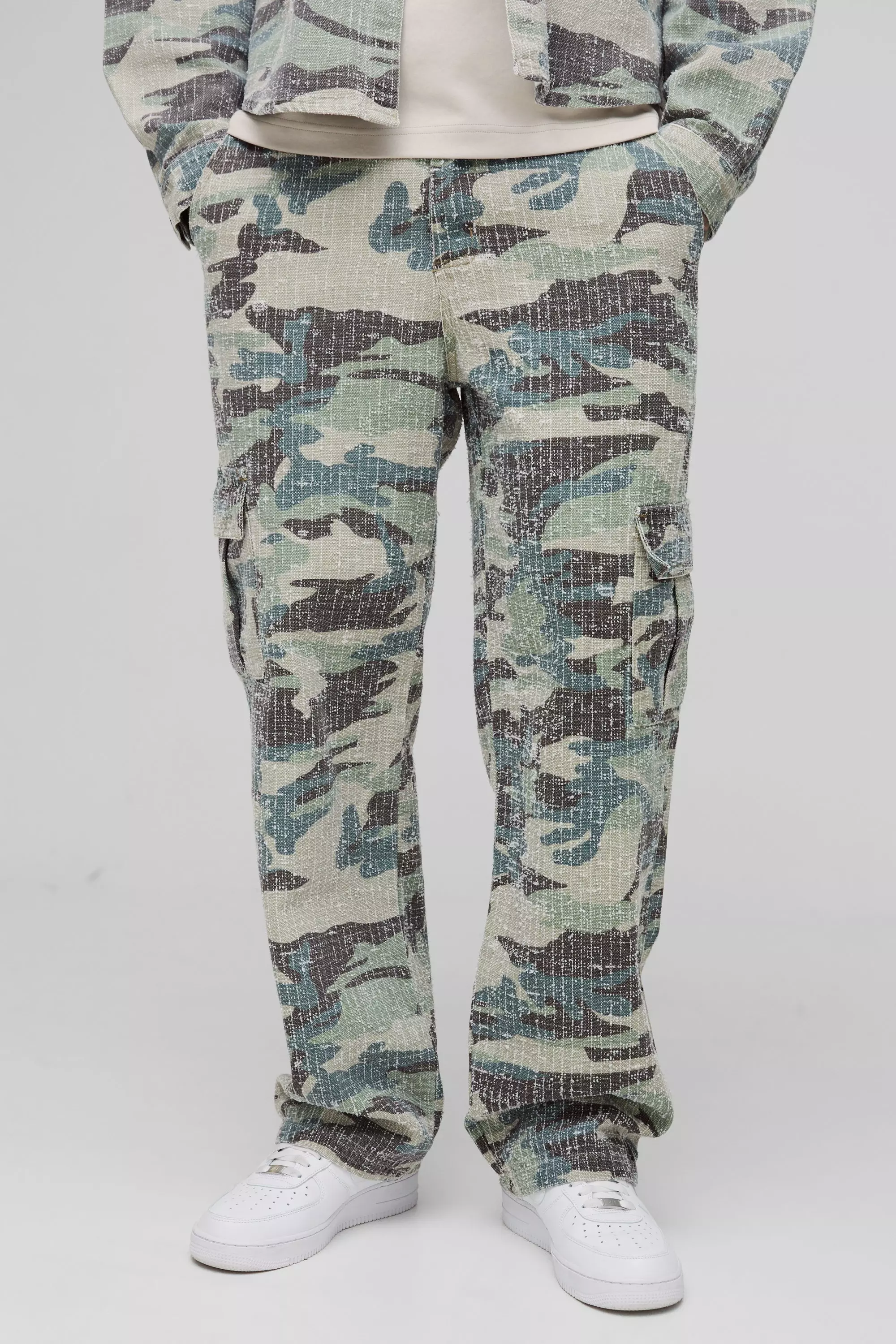 Tall lockere Camouflage Cargo-Jeans, Khaki alternatives Bild