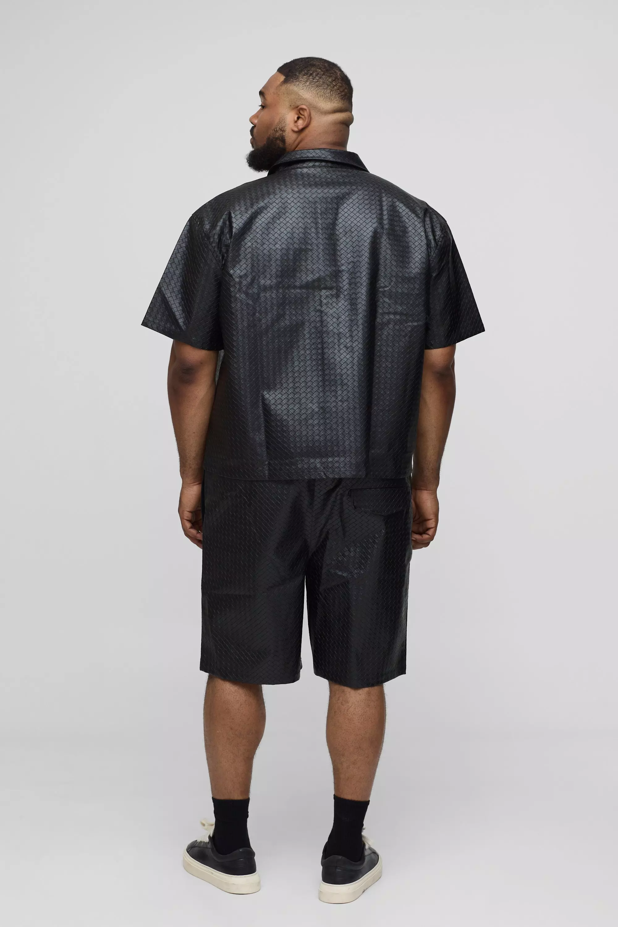 Black Plus Geweven Boxy PU Overhemd Met Zak Detail alternatieve afbeelding