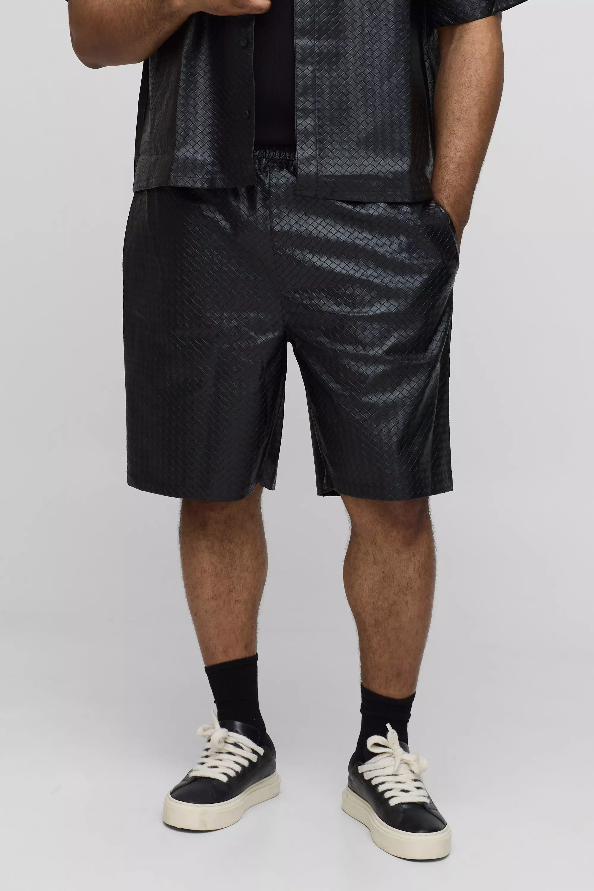Black Plus Woven PU Relaxed Fit Pocket Detail Shorts alternative image