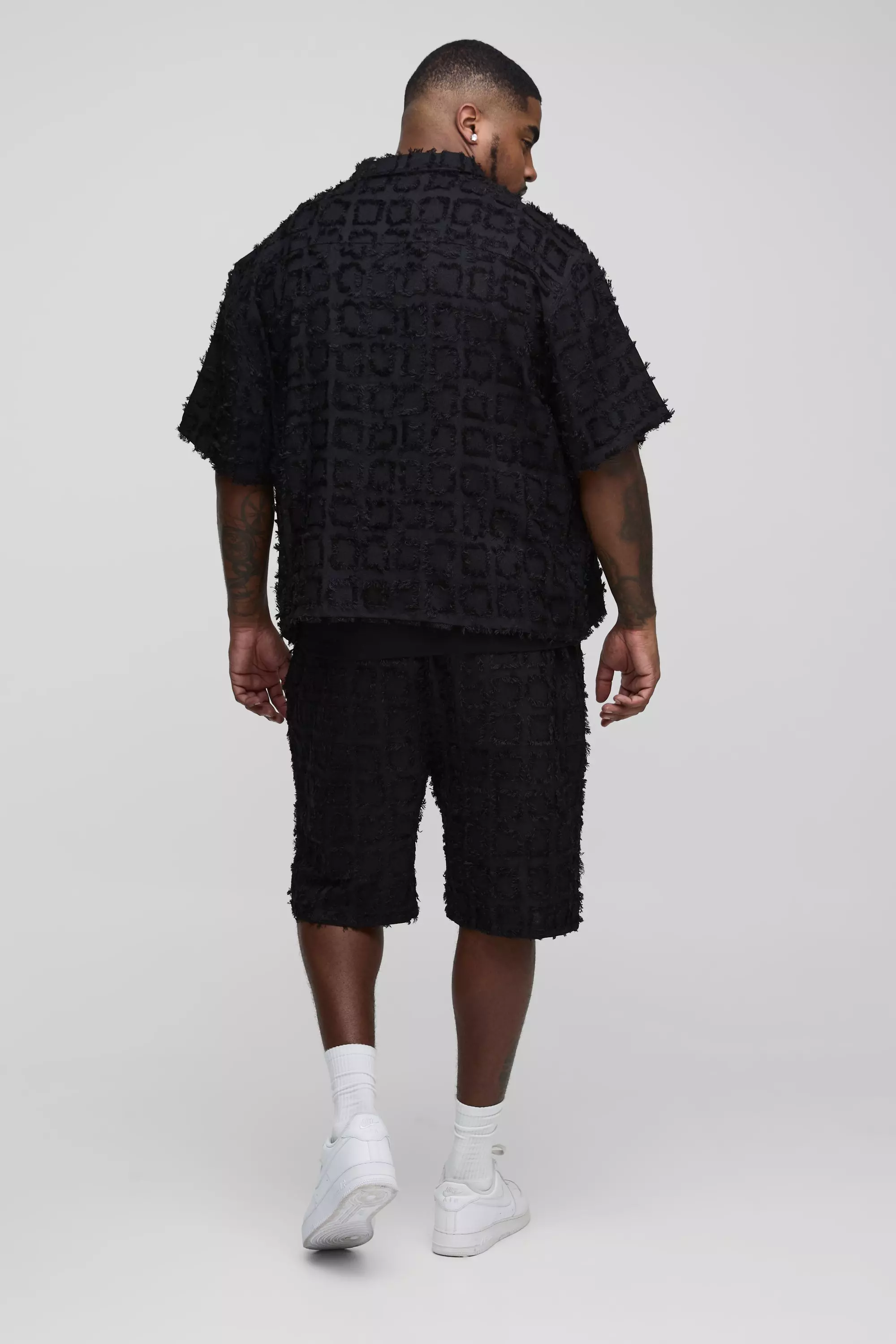 Black Plus Smart Relaxed Fit Tufted Shorts alternative image