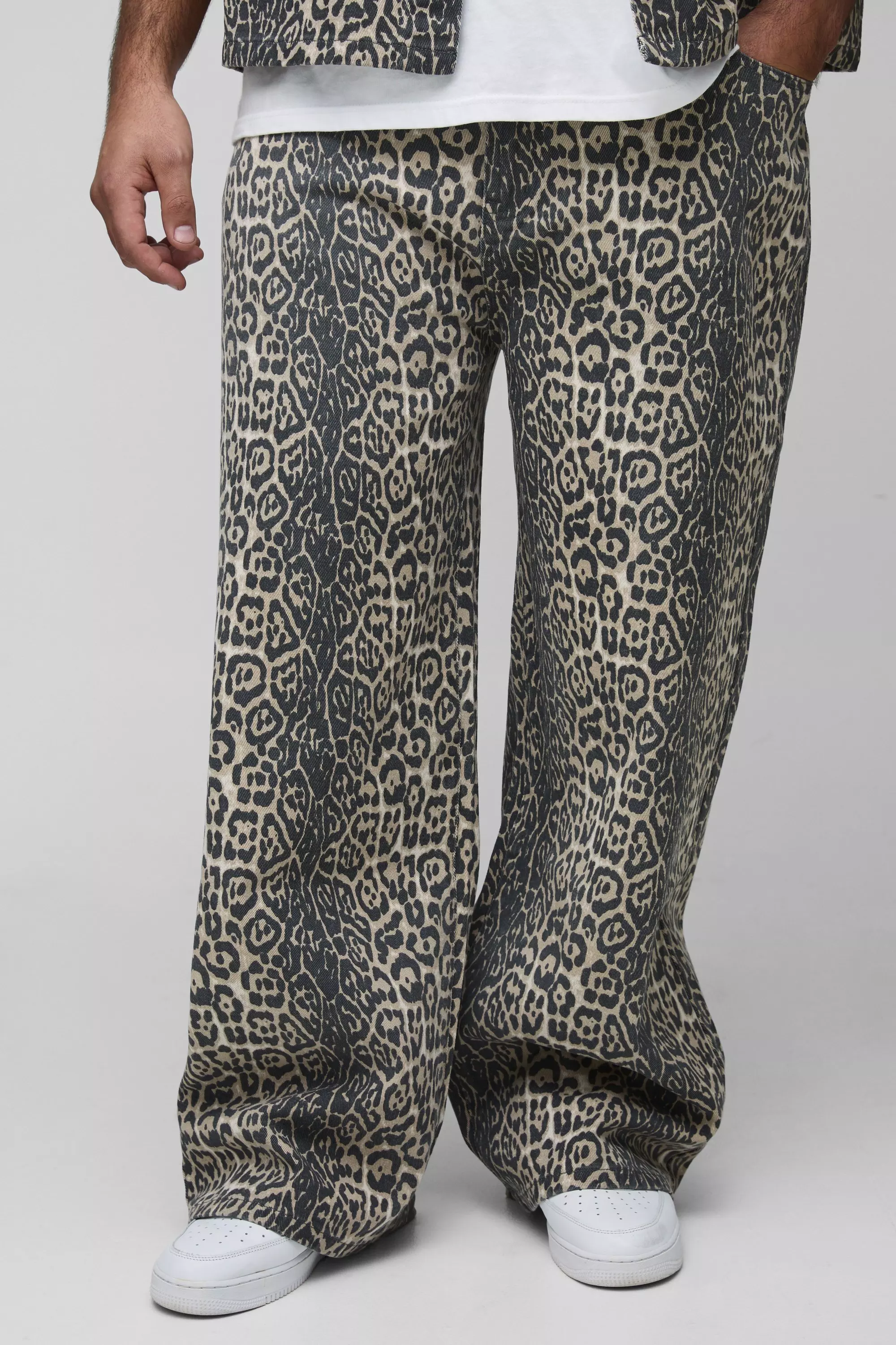 Jeans Rilassati Taglie Forti Slavati Leopardati, Tan immagine alternativa