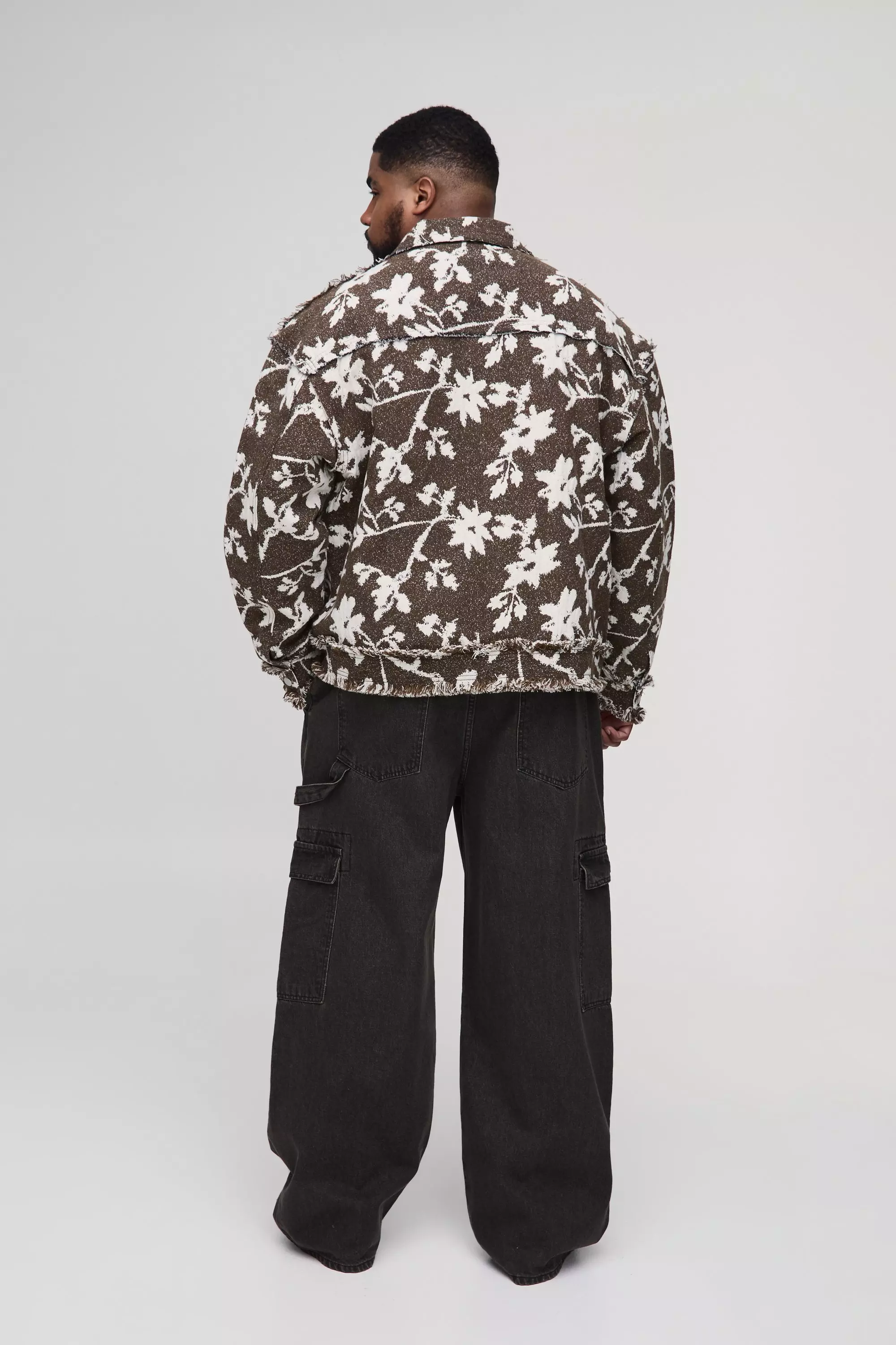 Chocolate Plus Floral Tapestry Oversized Overshirt alternative image