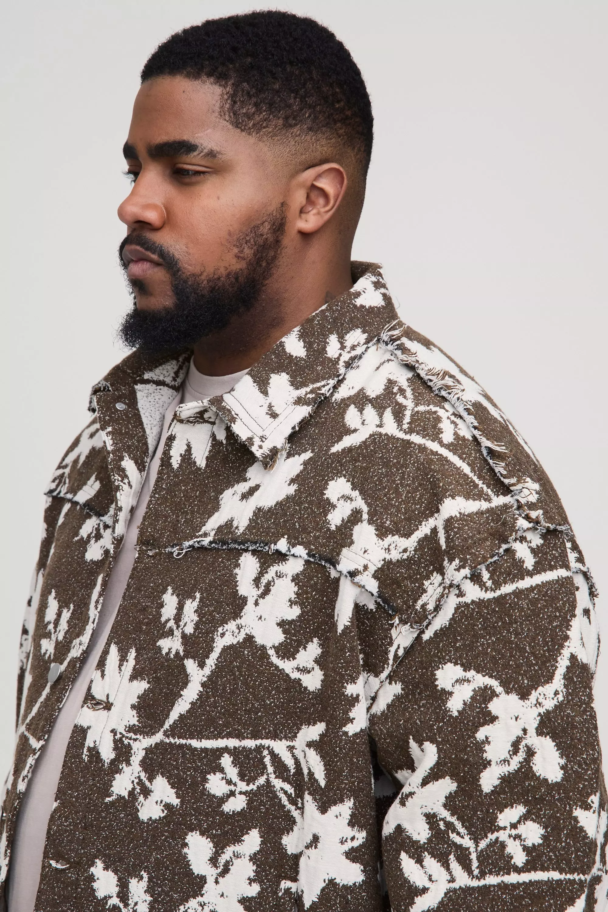 Chocolate Plus Floral Tapestry Oversized Overshirt alternative image