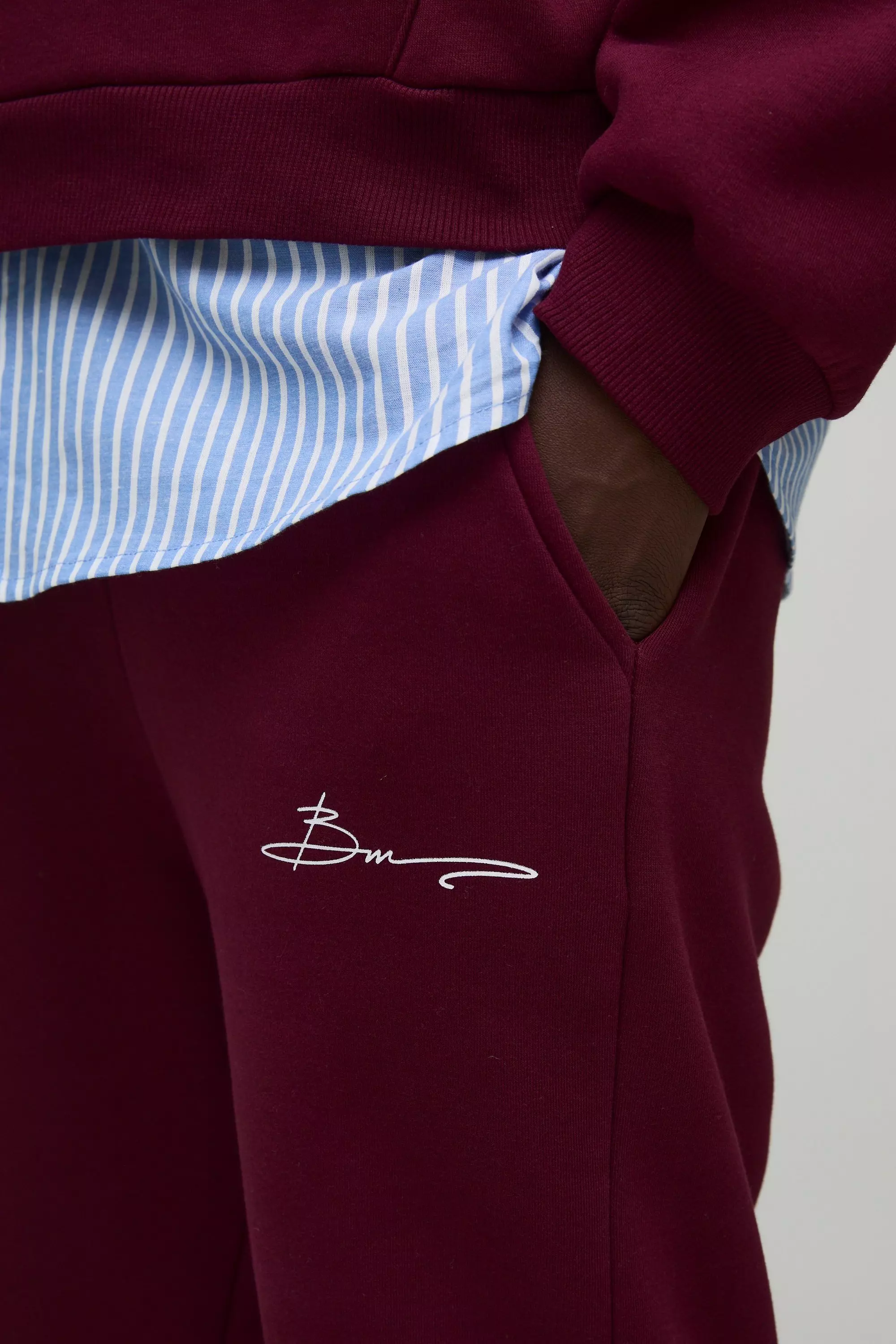 Burgundy Man Slim Fit Flared Stacked Joggingbroek Met Print alternatieve afbeelding